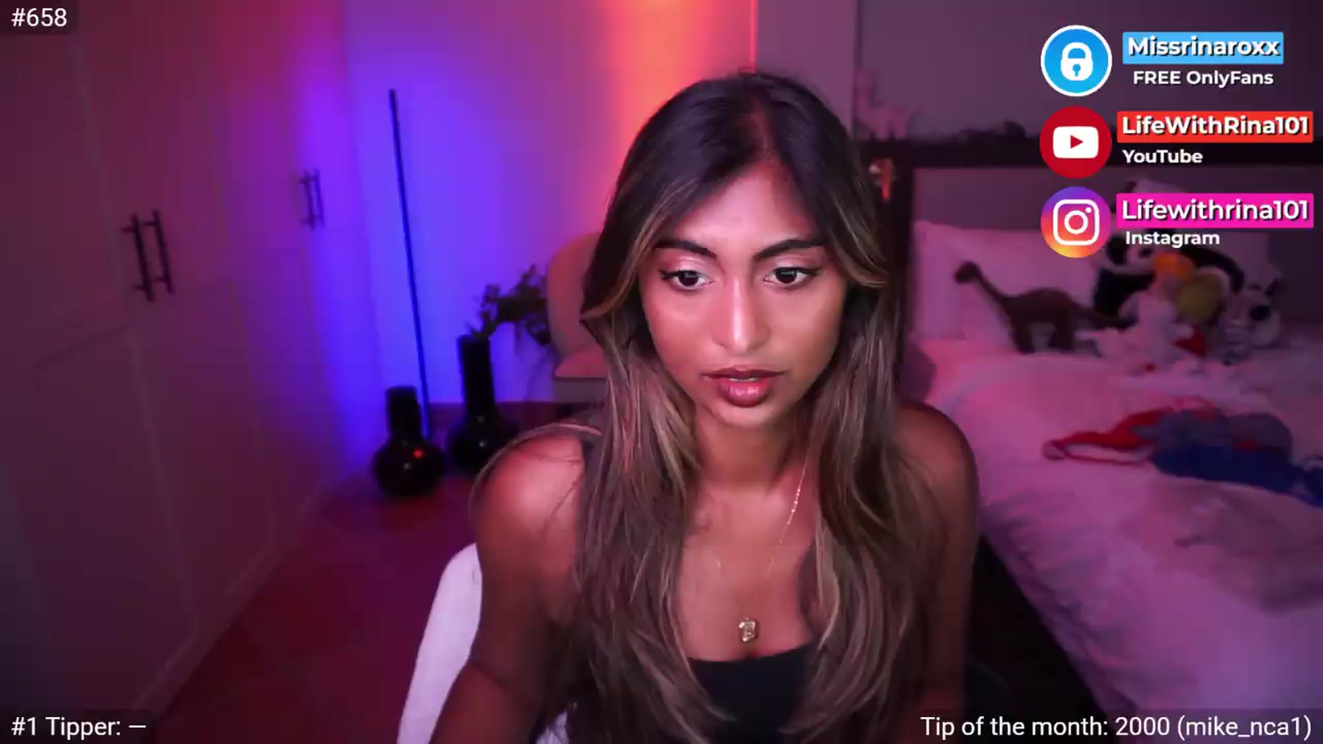 Gallery image thumbnail from Missrinaroxx's myfreecams stream on, 05/15/2026, 19:33 image 12 of 20