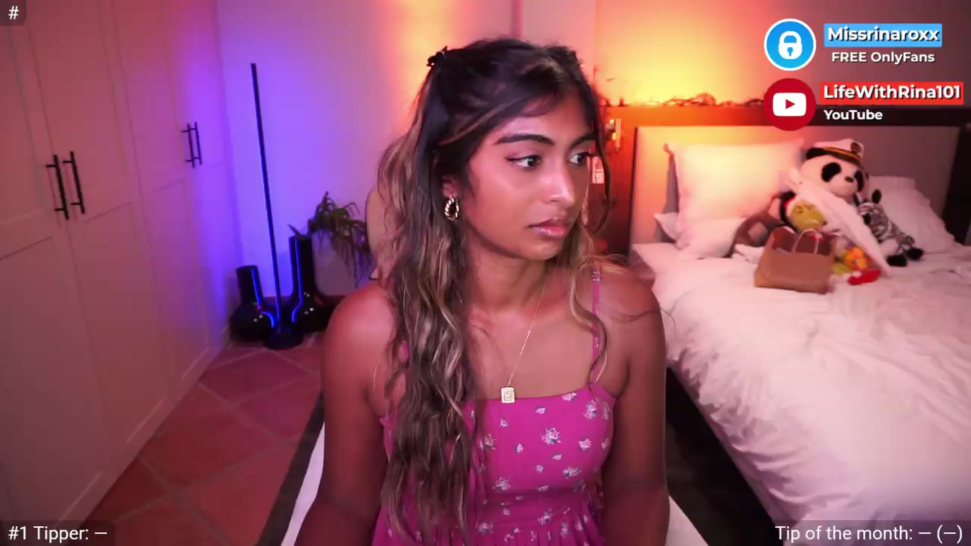 Gallery image thumbnail from Missrinaroxx's myfreecams stream on, 06/01/2026, 19:03 image 13 of 20