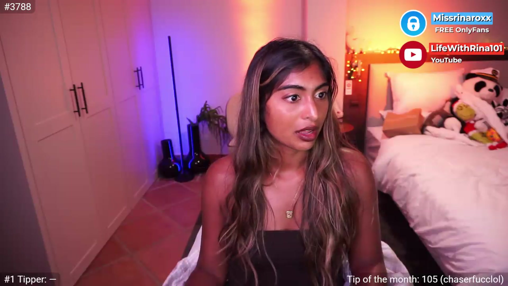 Gallery image thumbnail from Missrinaroxx's myfreecams stream on, 06/04/2026, 19:07 image 16 of 20