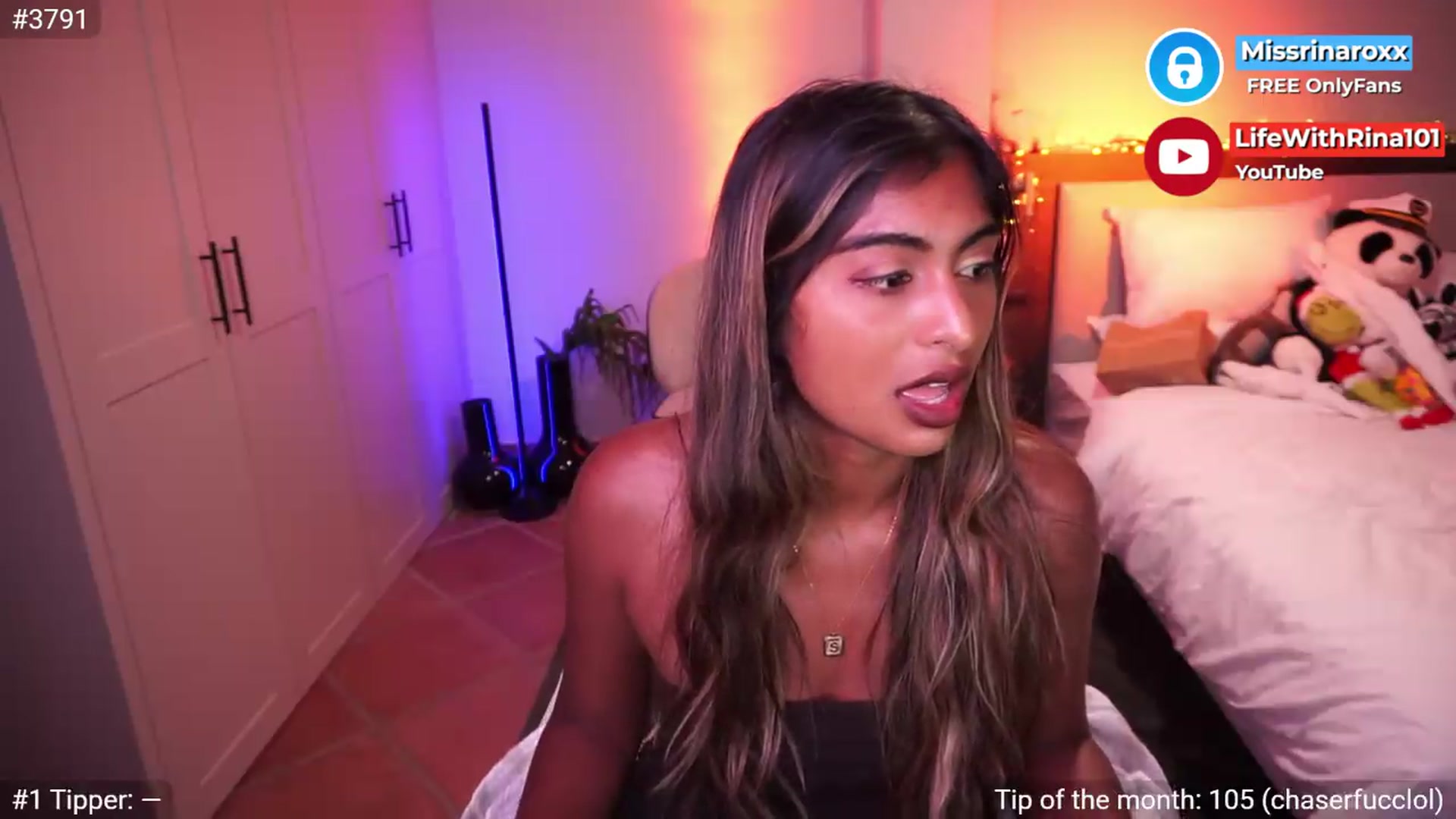 Gallery image thumbnail from Missrinaroxx's myfreecams stream on, 06/04/2026, 19:07 image 19 of 20