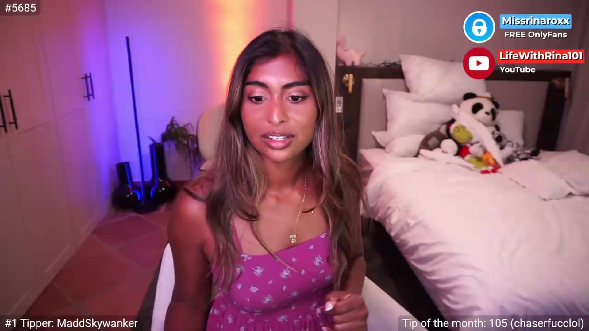 Gallery image thumbnail from Missrinaroxx's myfreecams stream on, 06/09/2026, 19:06 image 18 of 20
