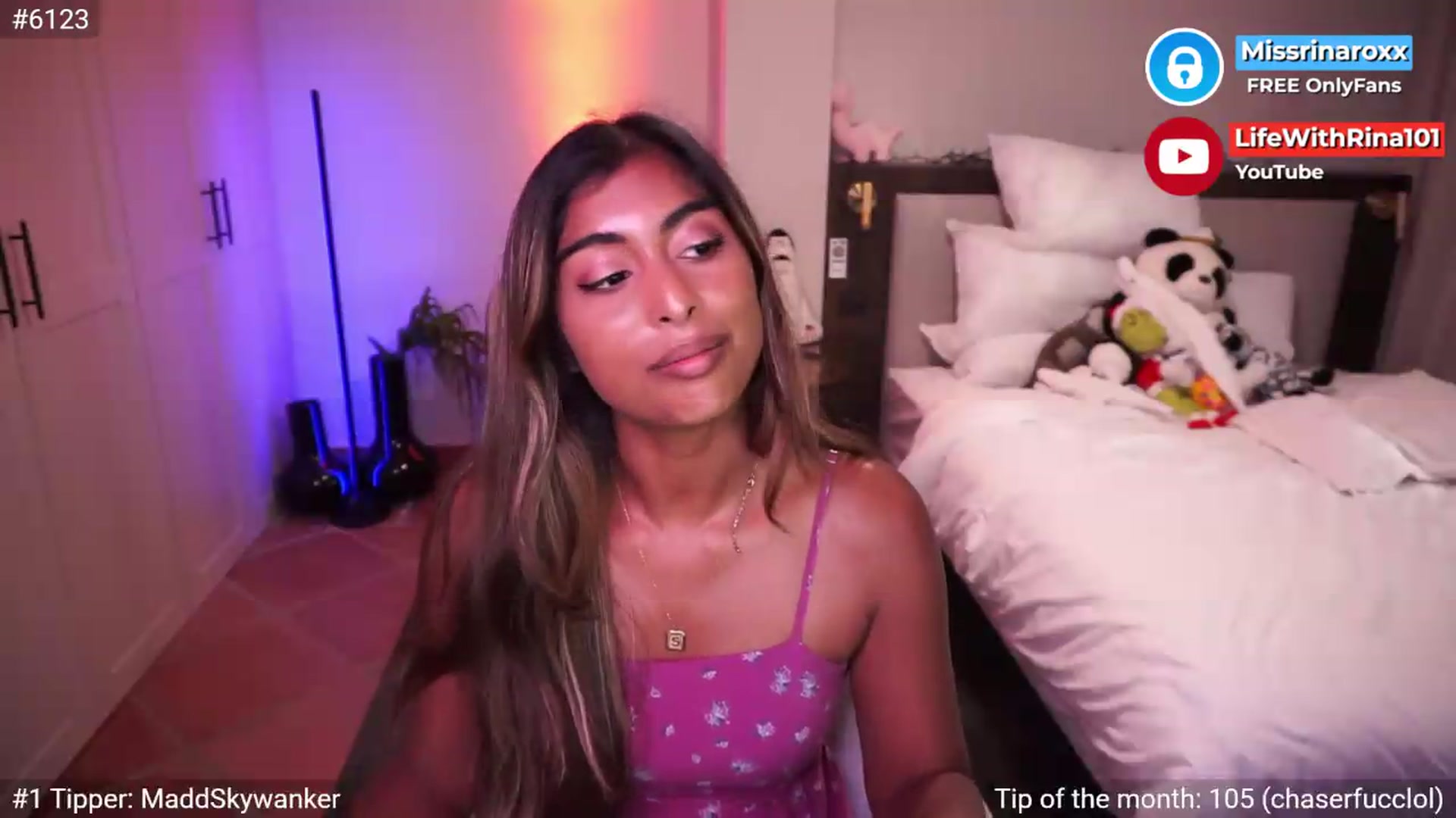 Gallery image thumbnail from Missrinaroxx's myfreecams stream on, 06/09/2026, 19:06 image 11 of 20