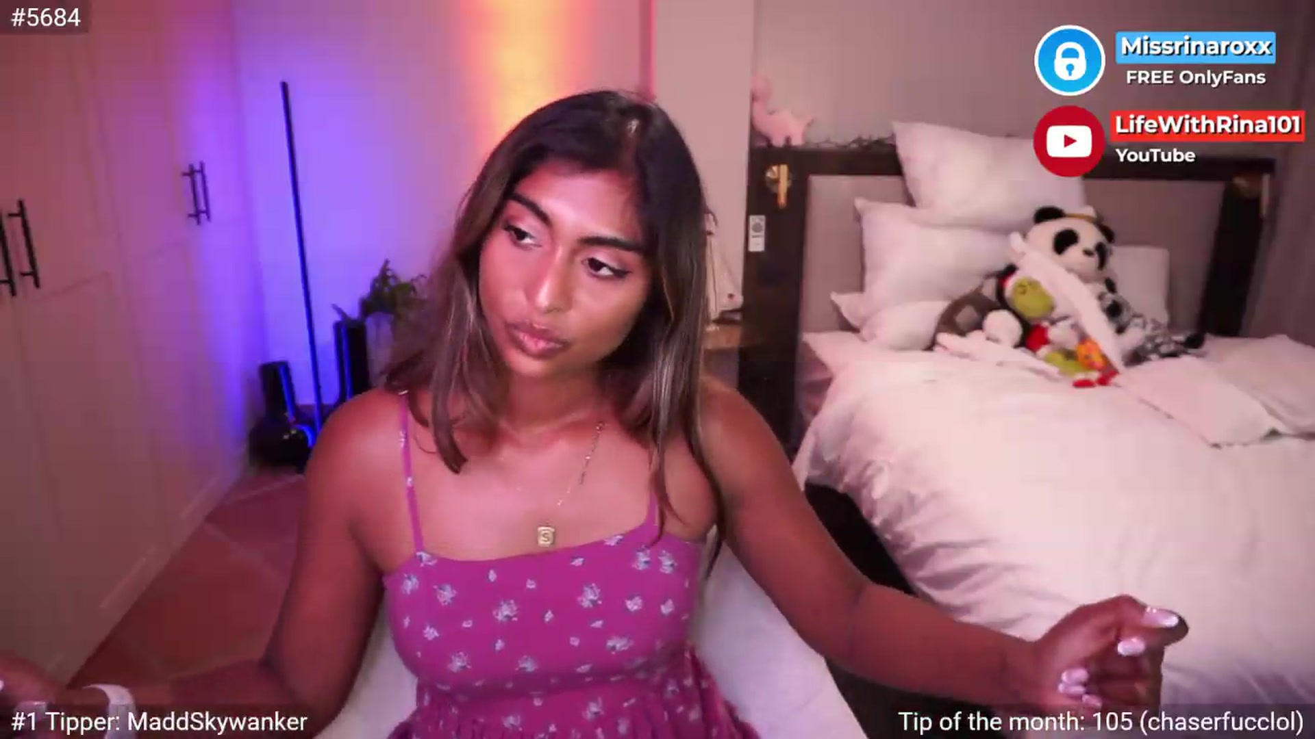 Gallery image thumbnail from Missrinaroxx's myfreecams stream on, 06/09/2026, 19:06 image 16 of 20