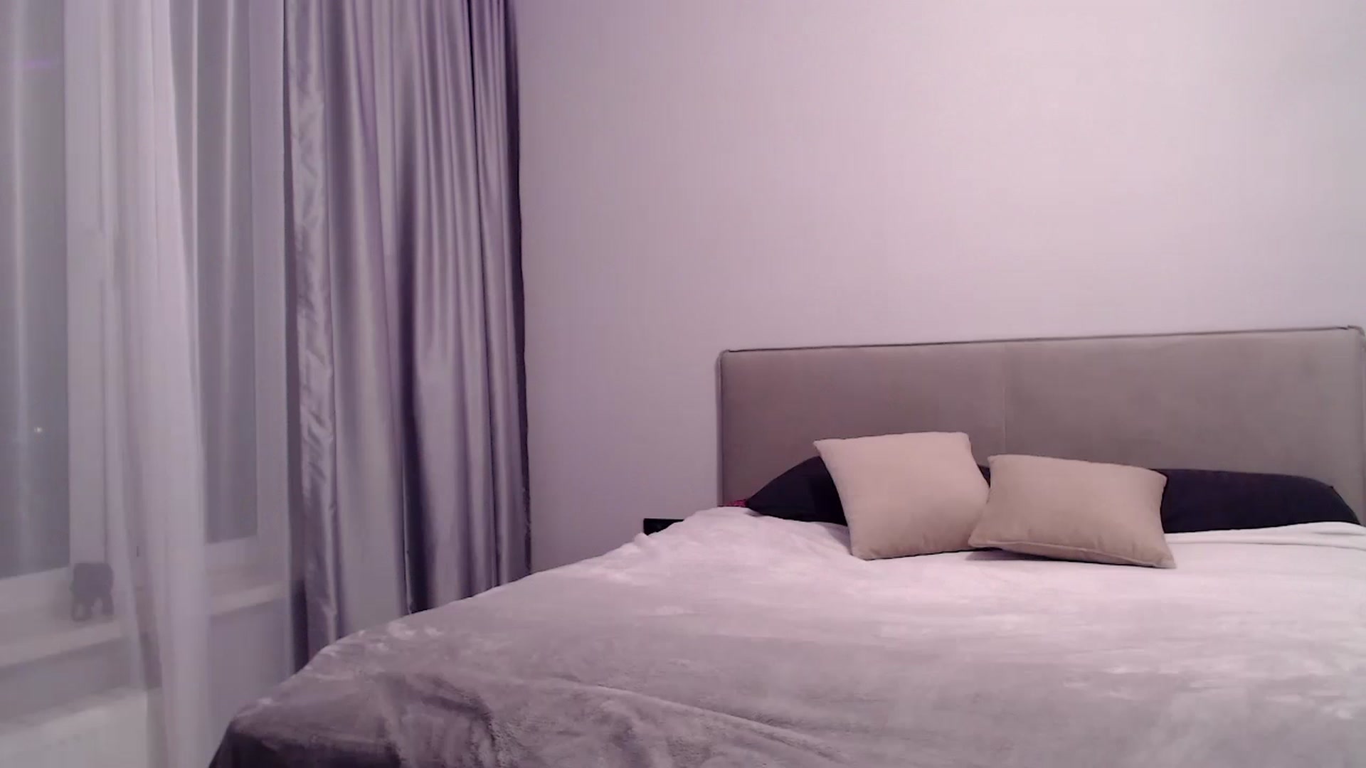 Gallery image thumbnail from MisssAmazing's myfreecams stream on, 12/04/2022, 18:43 image 10 of 20
