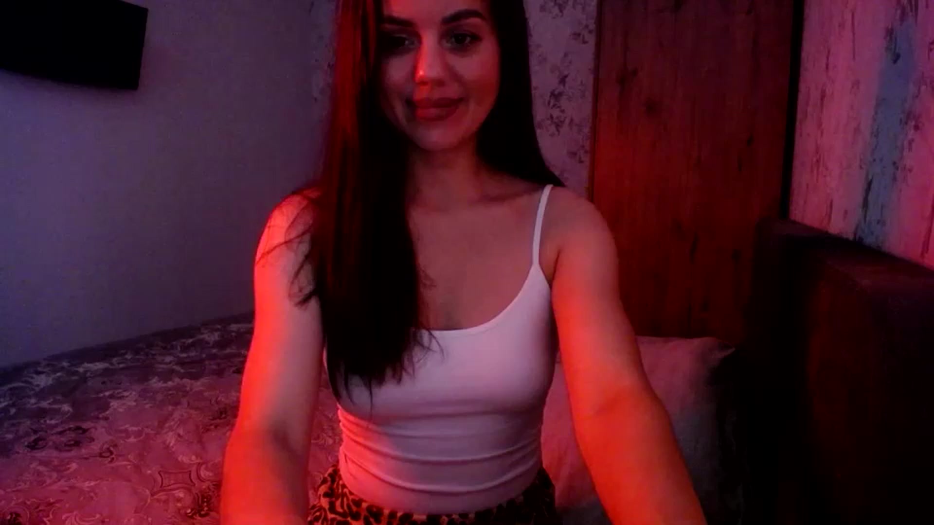 Gallery image thumbnail from MisssAnny's myfreecams stream on, 05/28/2025, 14:55 image 6 of 20