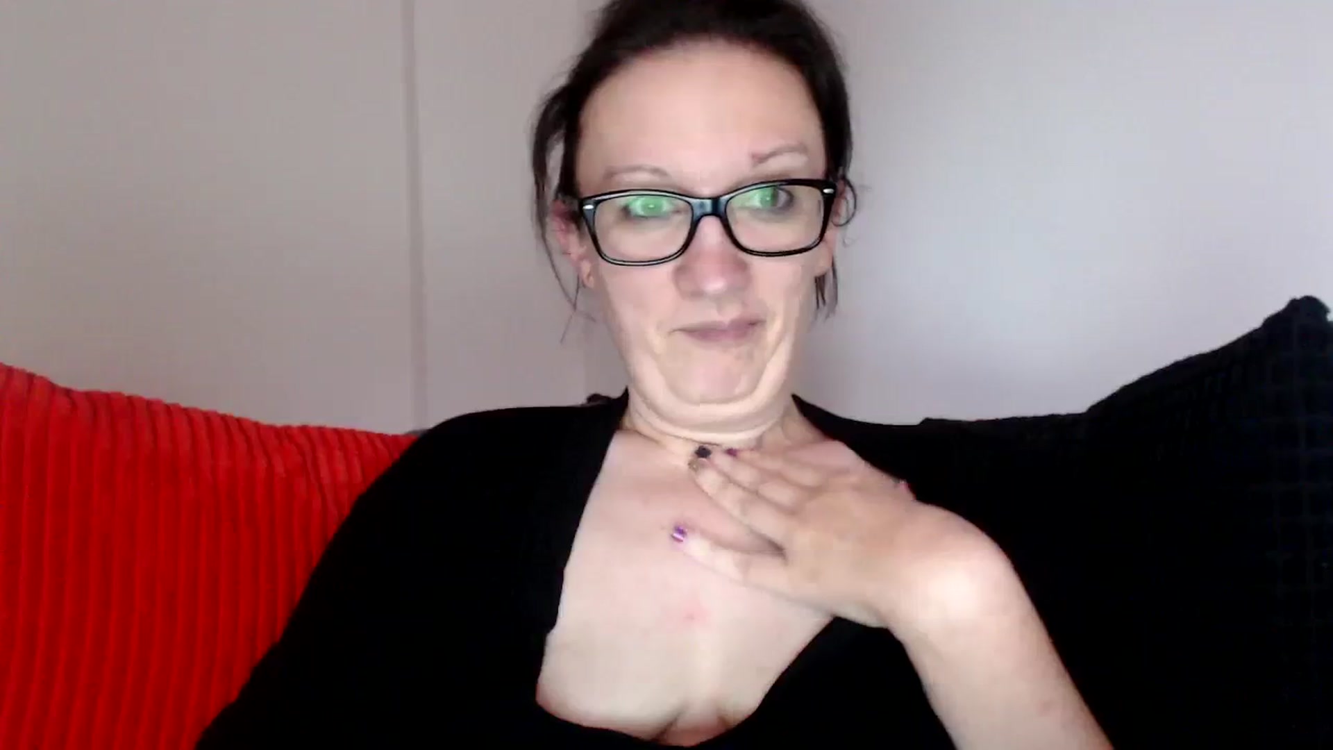 Gallery image thumbnail from MisssCutiePie's myfreecams stream on, 02/22/2024, 15:38 image 15 of 20