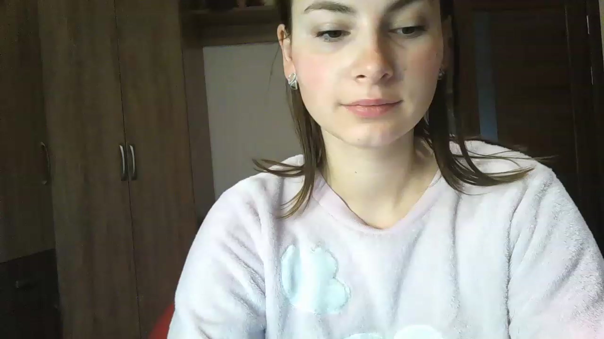 Gallery image thumbnail from MisssLove_is's myfreecams stream on, 12/02/2022, 07:53 image 18 of 20