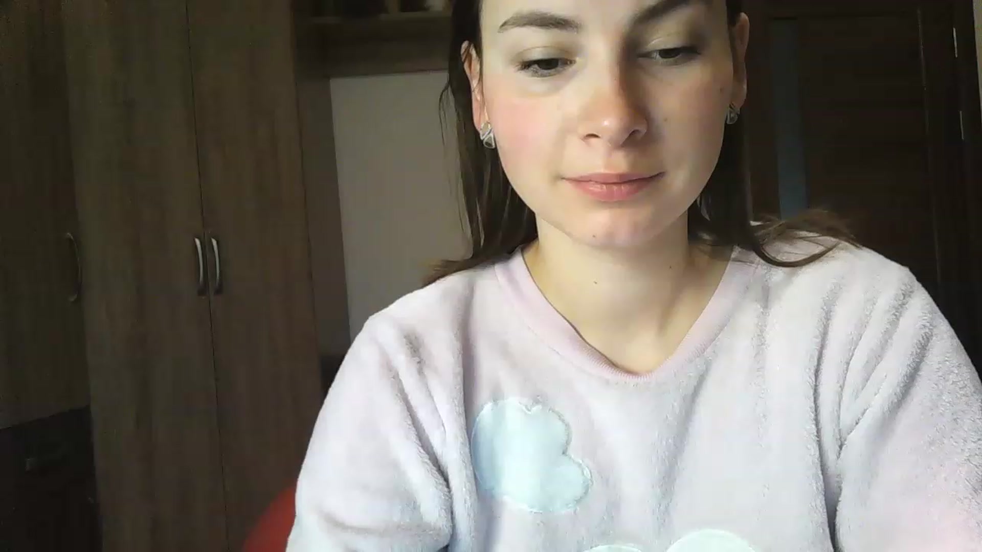 Gallery image thumbnail from MisssLove_is's myfreecams stream on, 12/02/2022, 07:53 image 13 of 20