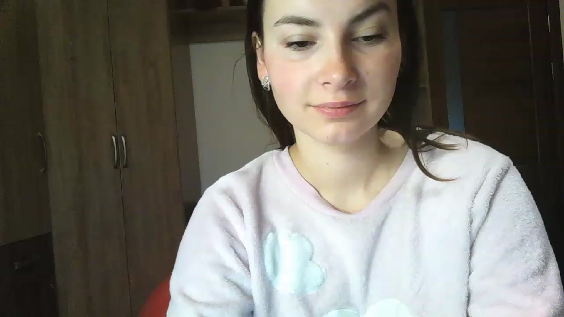 Gallery image thumbnail from MisssLove_is's myfreecams stream on, 12/02/2022, 07:53 image 16 of 20