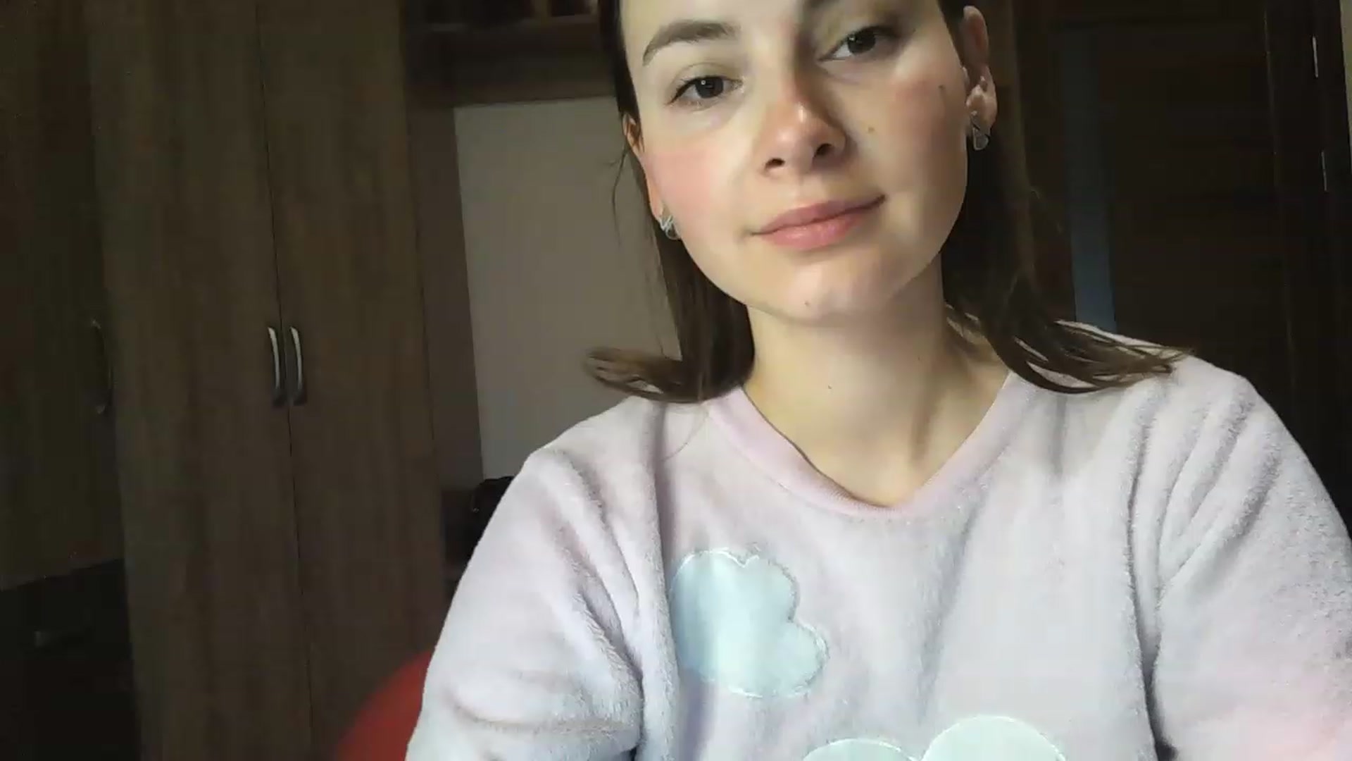 Gallery image thumbnail from MisssLove_is's myfreecams stream on, 12/02/2022, 07:53 image 14 of 20