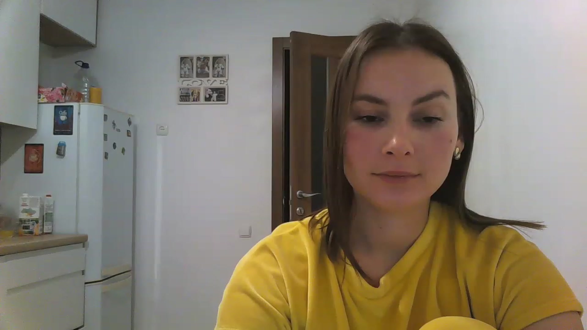 Gallery image thumbnail from MisssLove_is's myfreecams stream on, 12/03/2022, 14:31 image 8 of 20