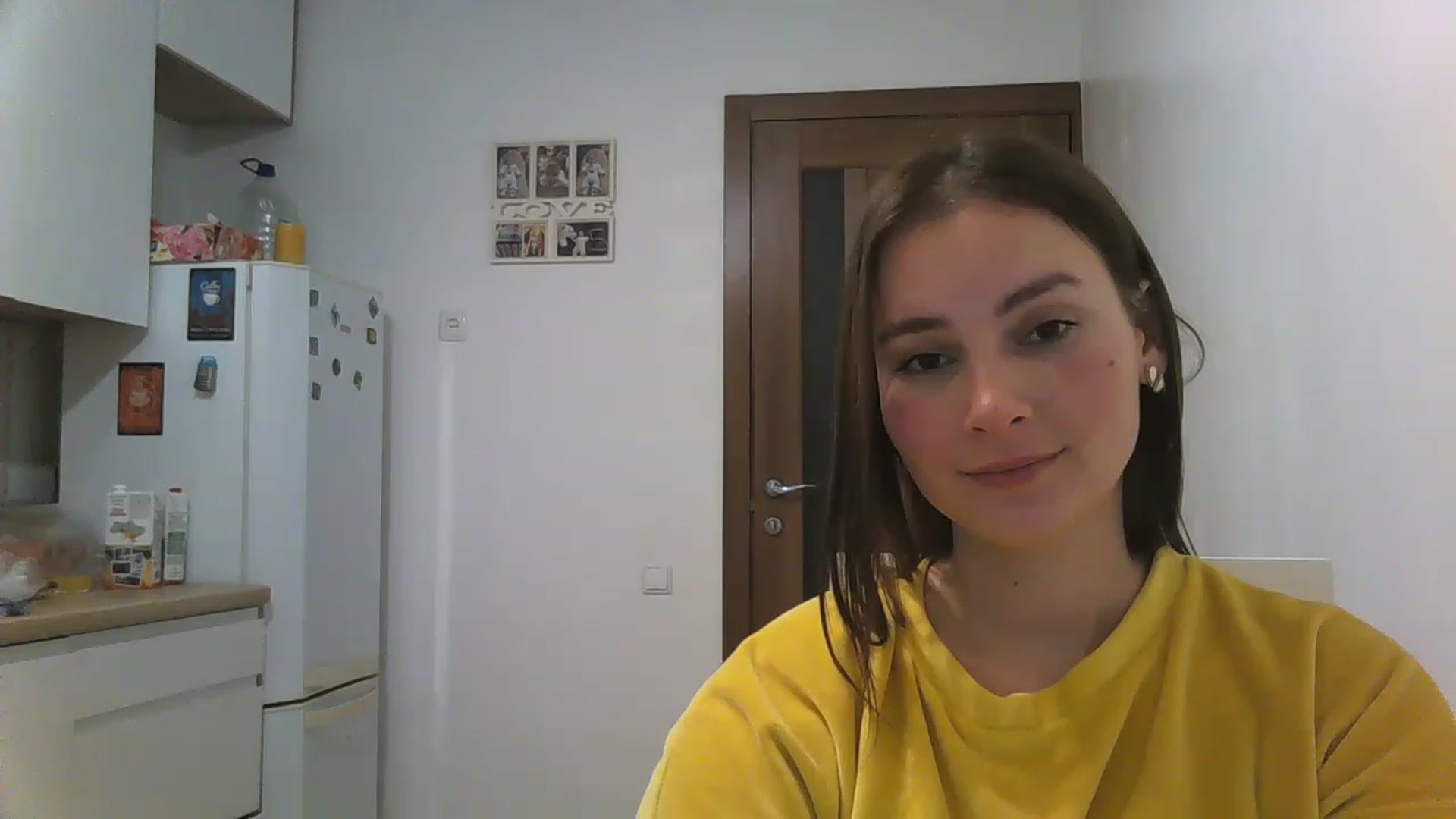 Gallery image thumbnail from MisssLove_is's myfreecams stream on, 12/03/2022, 14:31 image 15 of 20