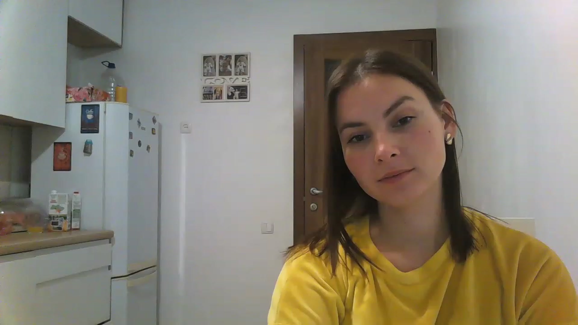 Gallery image thumbnail from MisssLove_is's myfreecams stream on, 12/03/2022, 15:15 image 19 of 20
