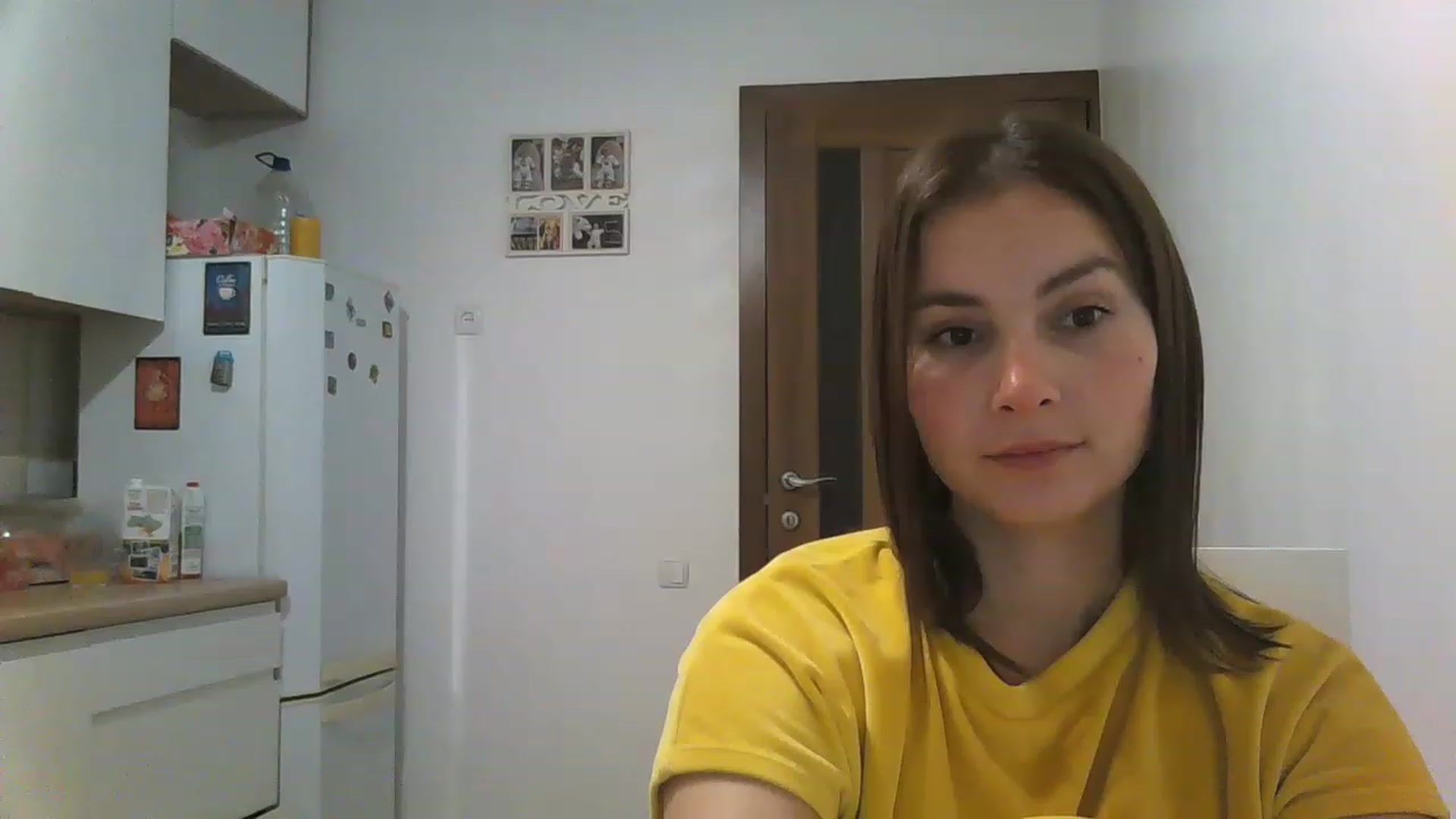 Gallery image thumbnail from MisssLove_is's myfreecams stream on, 12/03/2022, 15:15 image 15 of 20