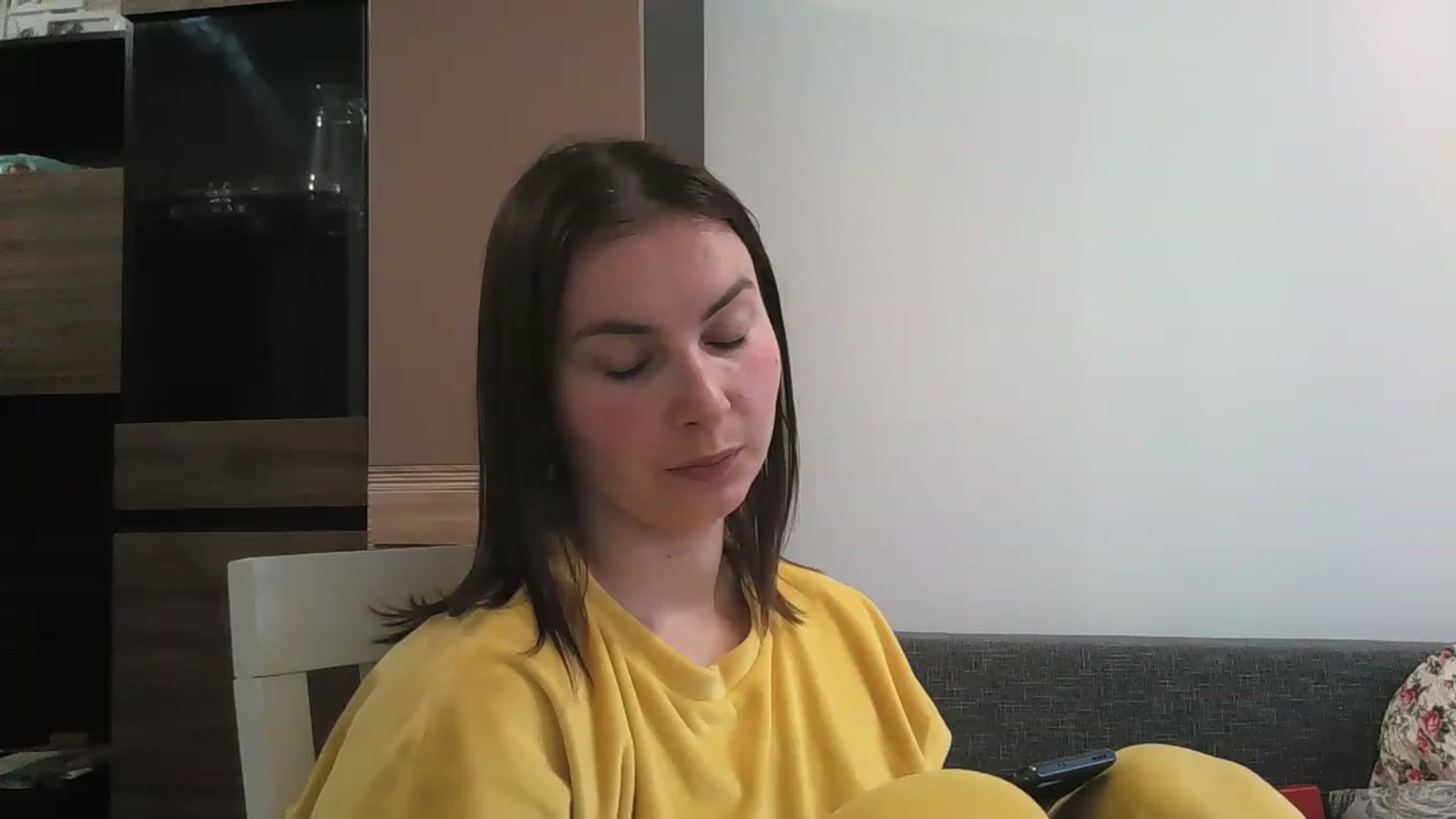 Gallery image thumbnail from MisssLove_is's myfreecams stream on, 12/04/2022, 10:52 image 13 of 20
