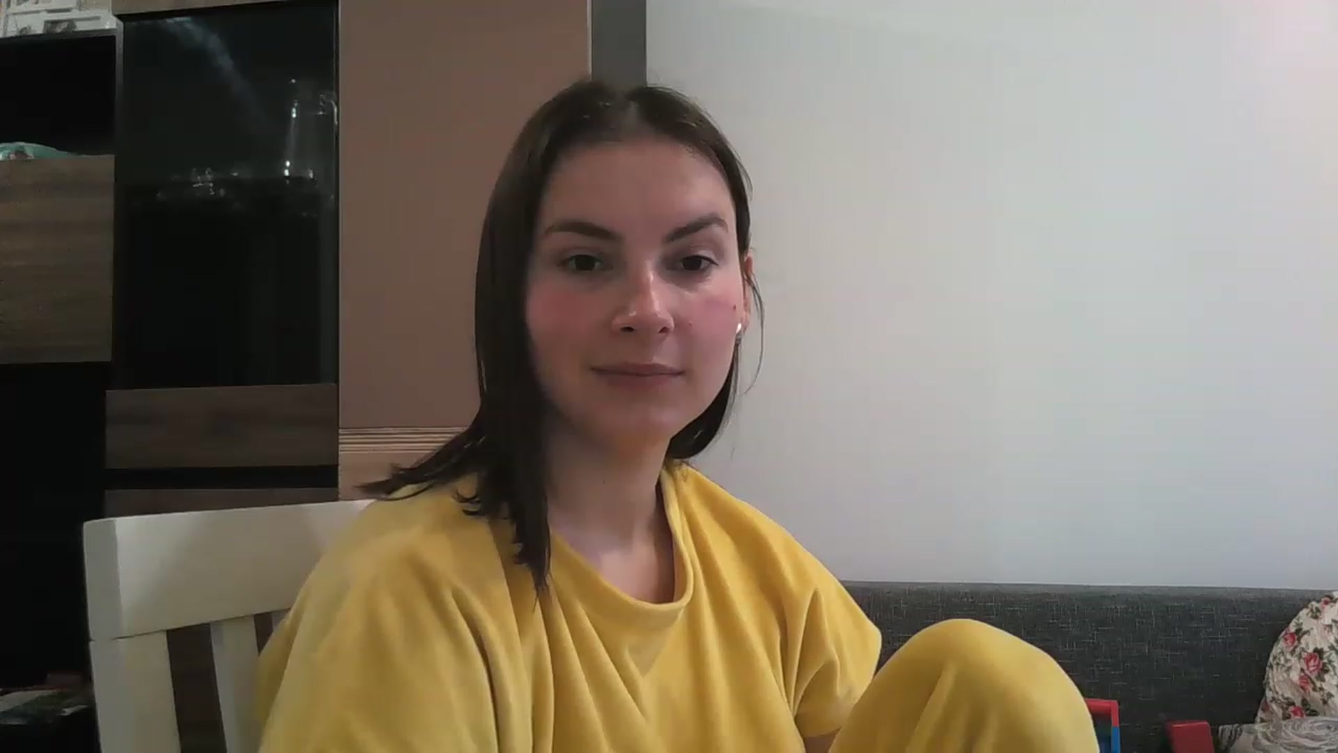 Gallery image thumbnail from MisssLove_is's myfreecams stream on, 12/04/2022, 10:52 image 4 of 20
