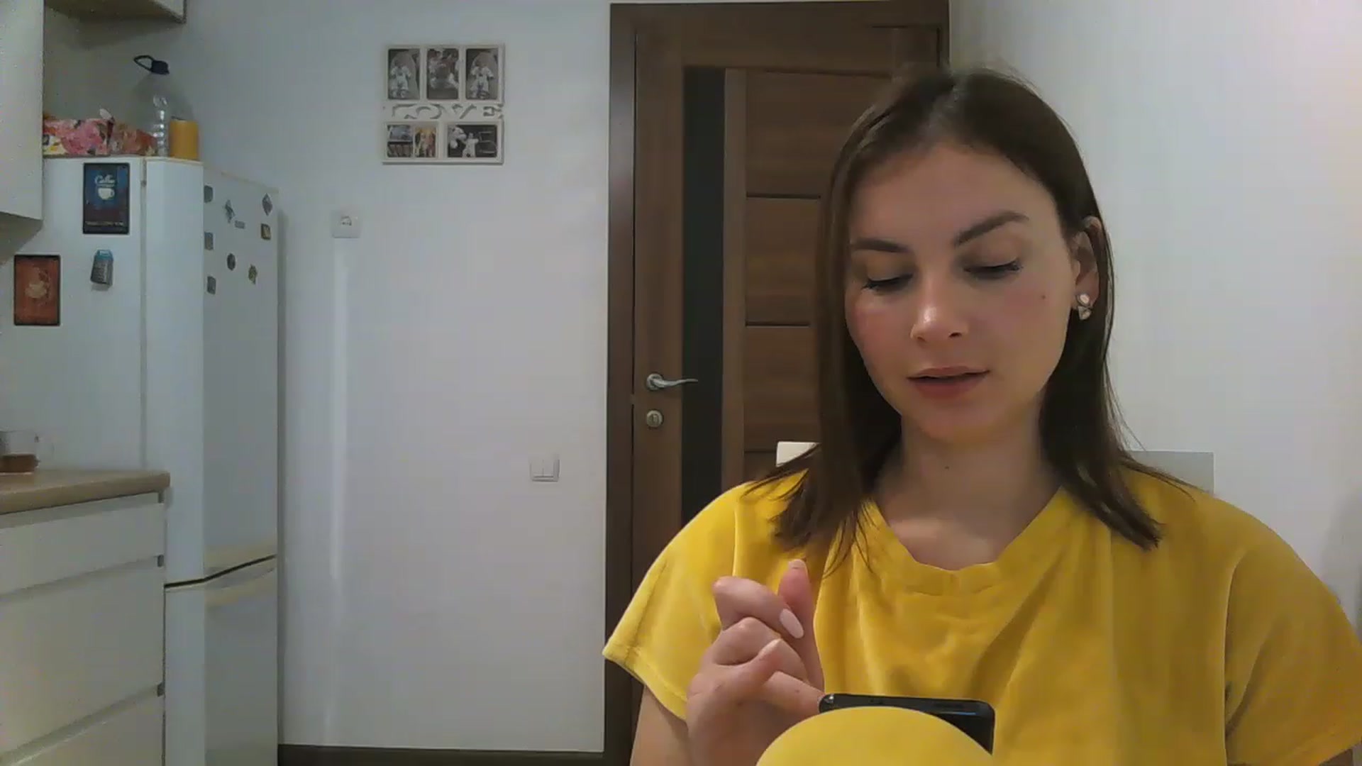 Gallery image thumbnail from MisssLove_is's myfreecams stream on, 12/04/2022, 12:26 image 10 of 20