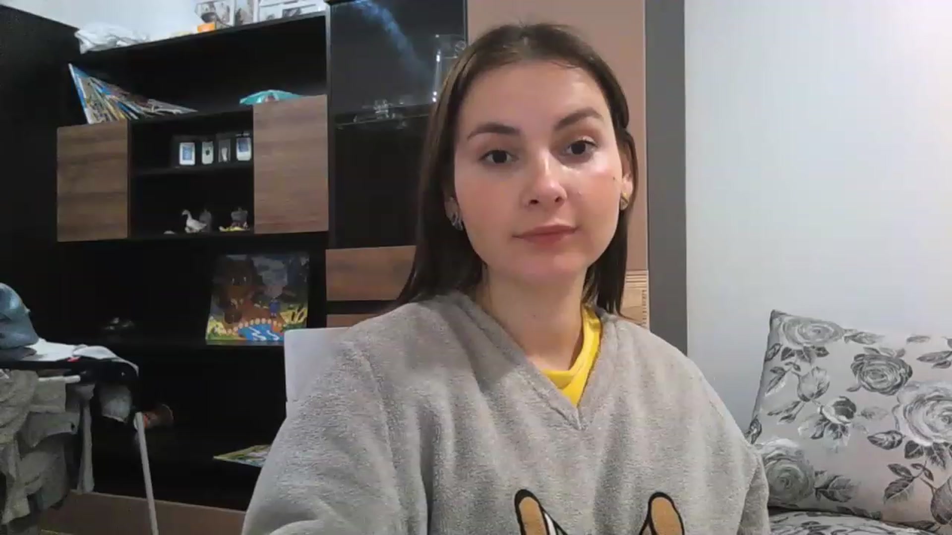 Gallery image thumbnail from MisssLove_is's myfreecams stream on, 12/06/2022, 17:07 image 2 of 20