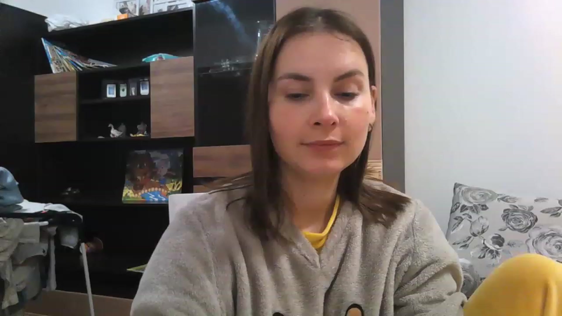 Gallery image thumbnail from MisssLove_is's myfreecams stream on, 12/06/2022, 17:07 image 1 of 20