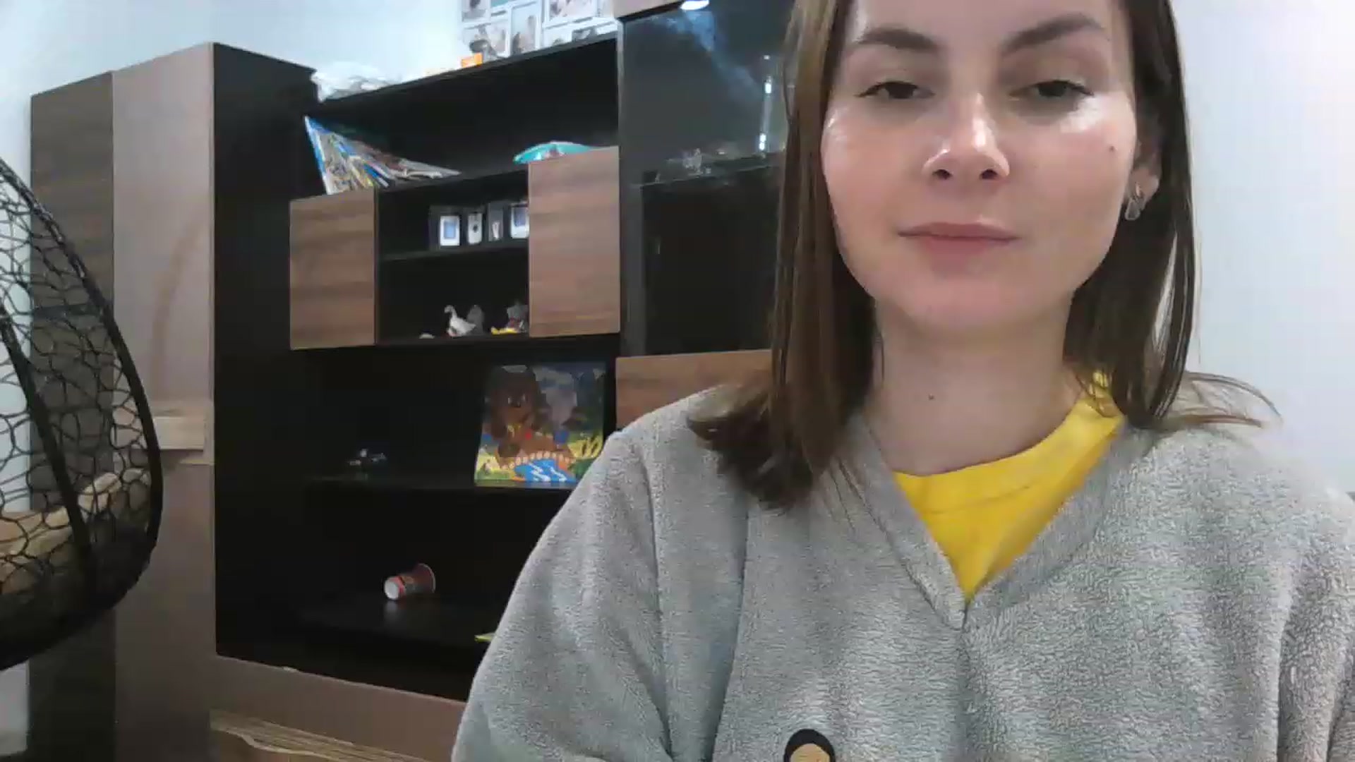 Gallery image thumbnail from MisssLove_is's myfreecams stream on, 12/06/2022, 18:57 image 5 of 20