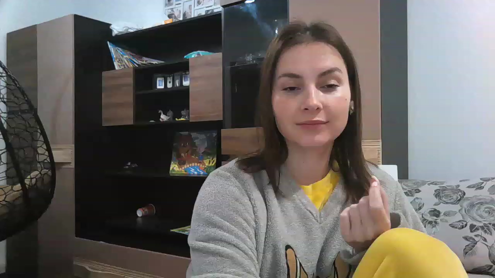 Gallery image thumbnail from MisssLove_is's myfreecams stream on, 12/06/2022, 18:57 image 1 of 20