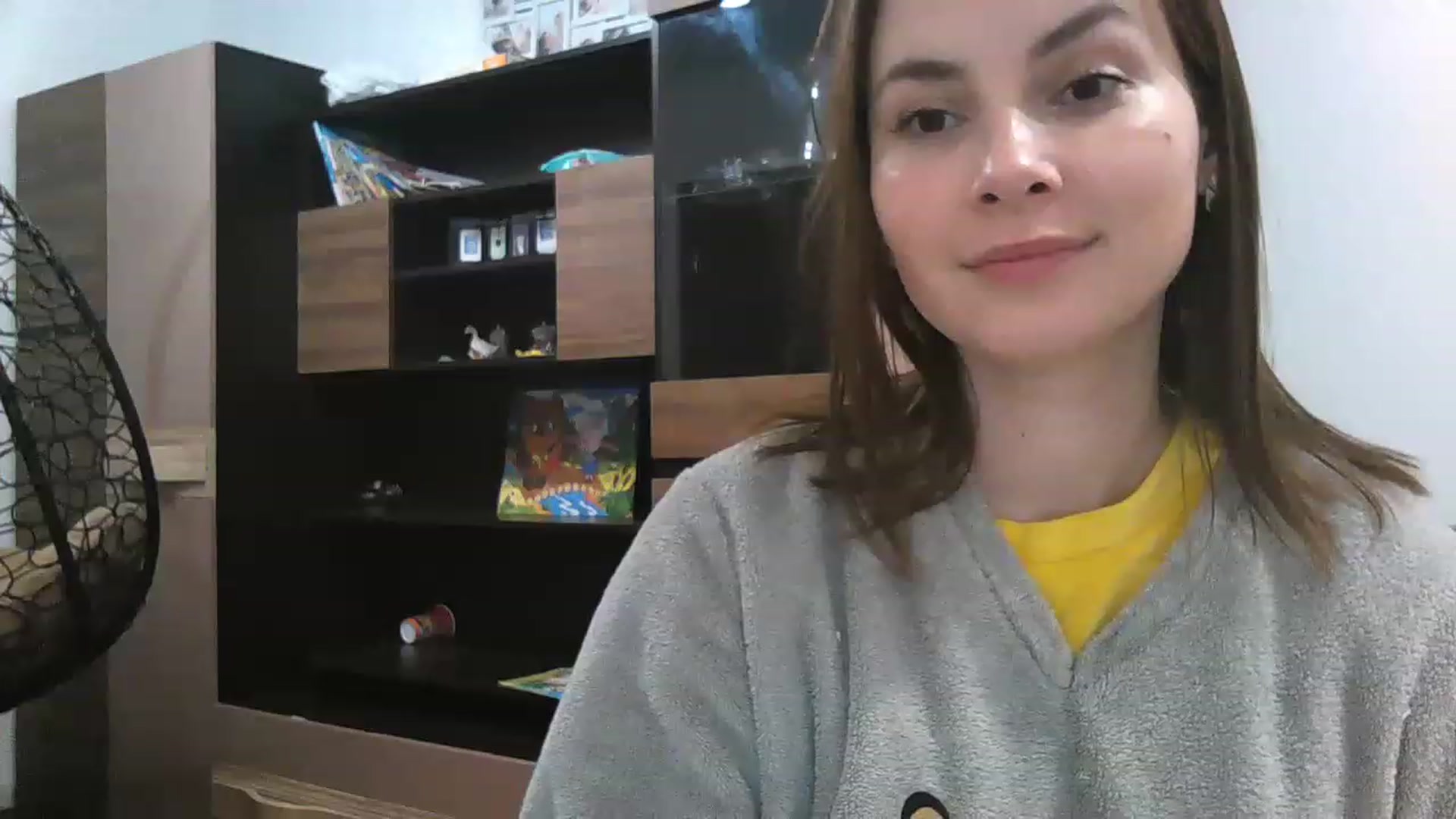 Gallery image thumbnail from MisssLove_is's myfreecams stream on, 12/06/2022, 18:57 image 4 of 20