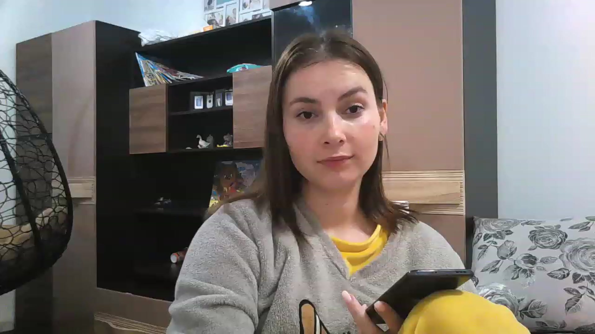 Gallery image thumbnail from MisssLove_is's myfreecams stream on, 12/06/2022, 18:57 image 20 of 20
