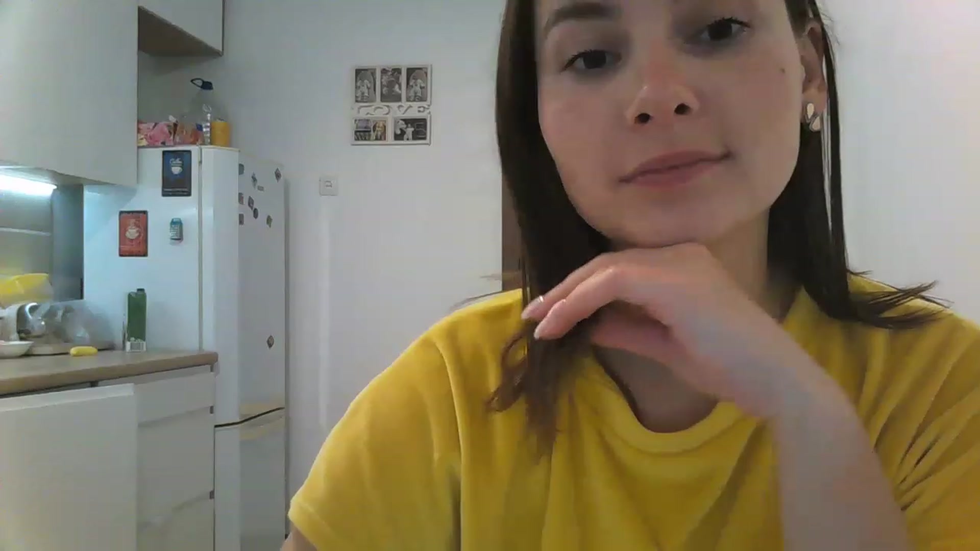 Gallery image thumbnail from MisssLove_is's myfreecams stream on, 12/07/2022, 12:12 image 18 of 20