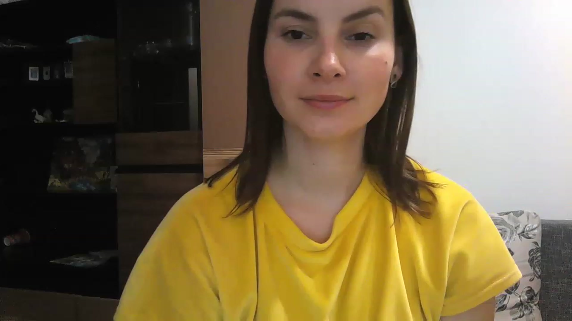 Gallery image thumbnail from MisssLove_is's myfreecams stream on, 12/07/2022, 17:16 image 12 of 20