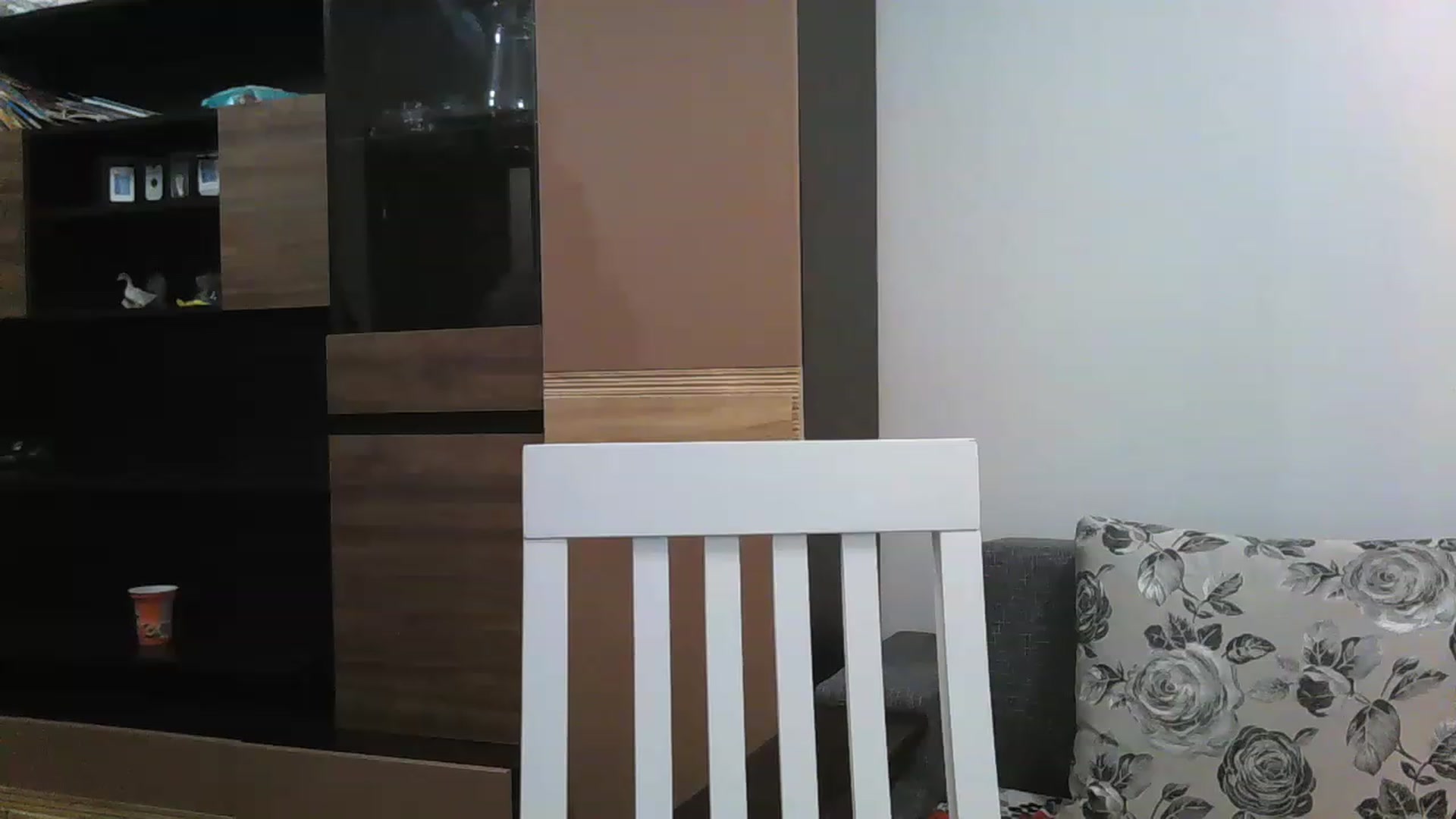 Gallery image thumbnail from MisssLove_is's myfreecams stream on, 12/07/2022, 17:55 image 15 of 20