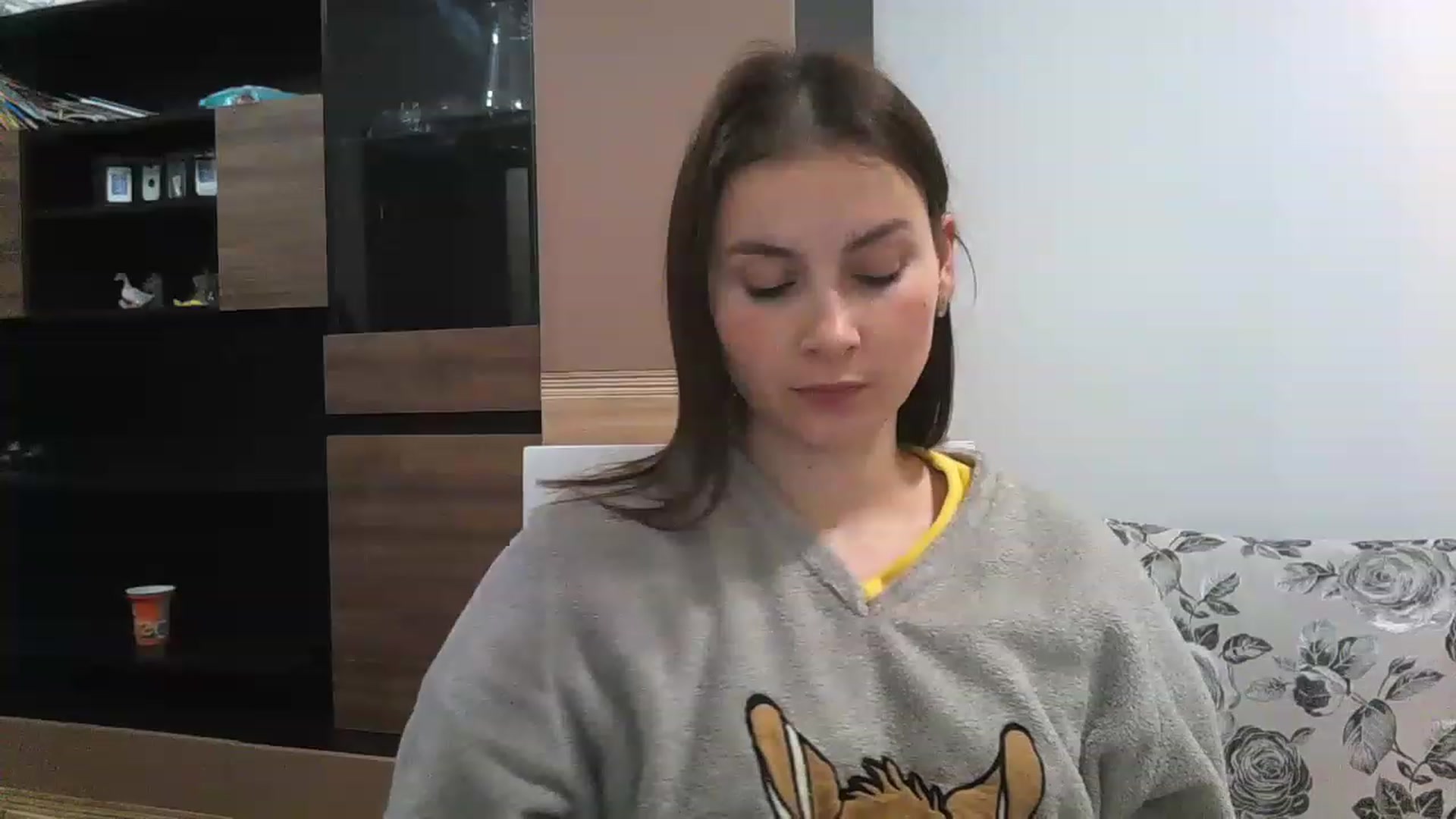 Gallery image thumbnail from MisssLove_is's myfreecams stream on, 12/07/2022, 17:55 image 10 of 20