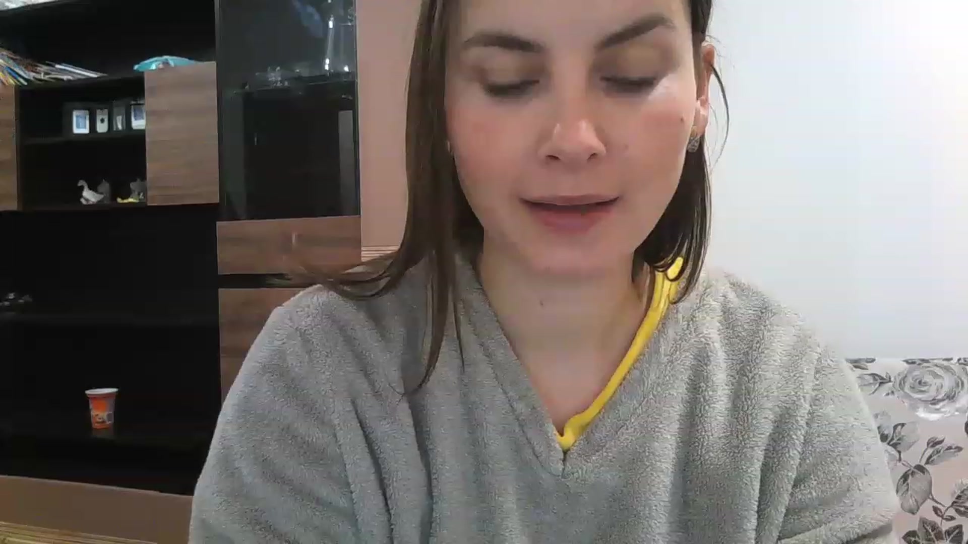 Gallery image thumbnail from MisssLove_is's myfreecams stream on, 12/07/2022, 17:55 image 18 of 20