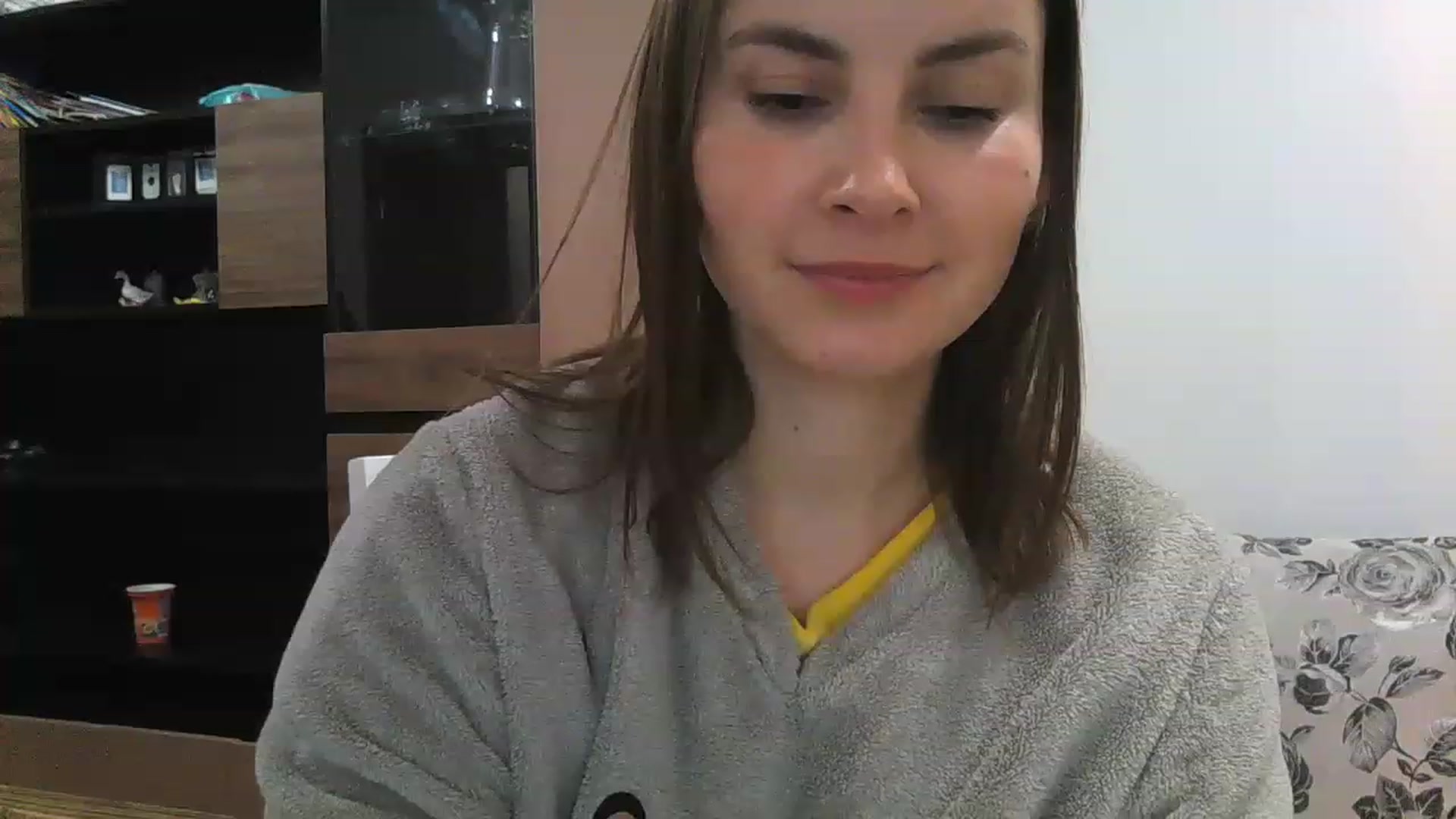 Gallery image thumbnail from MisssLove_is's myfreecams stream on, 12/07/2022, 18:33 image 1 of 20