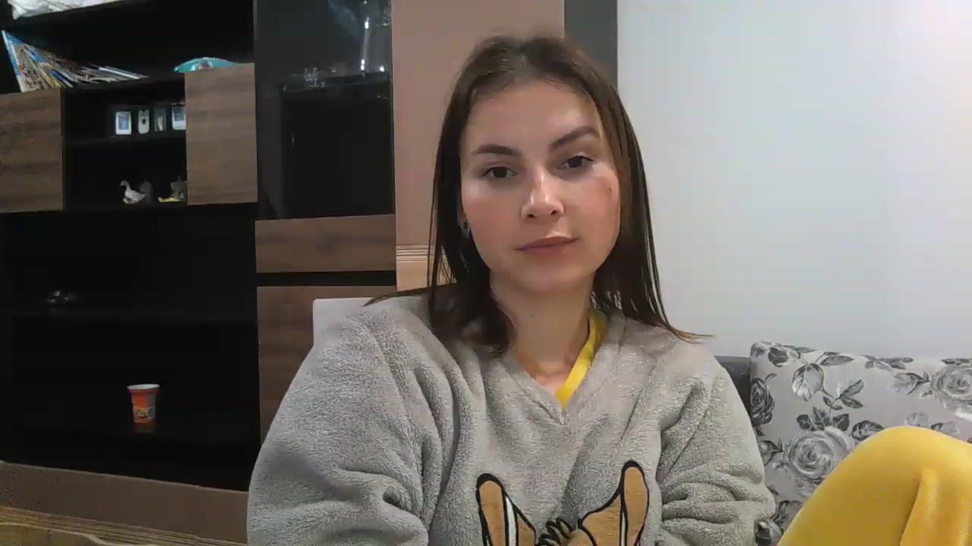 Gallery image thumbnail from MisssLove_is's myfreecams stream on, 12/07/2022, 18:33 image 17 of 20
