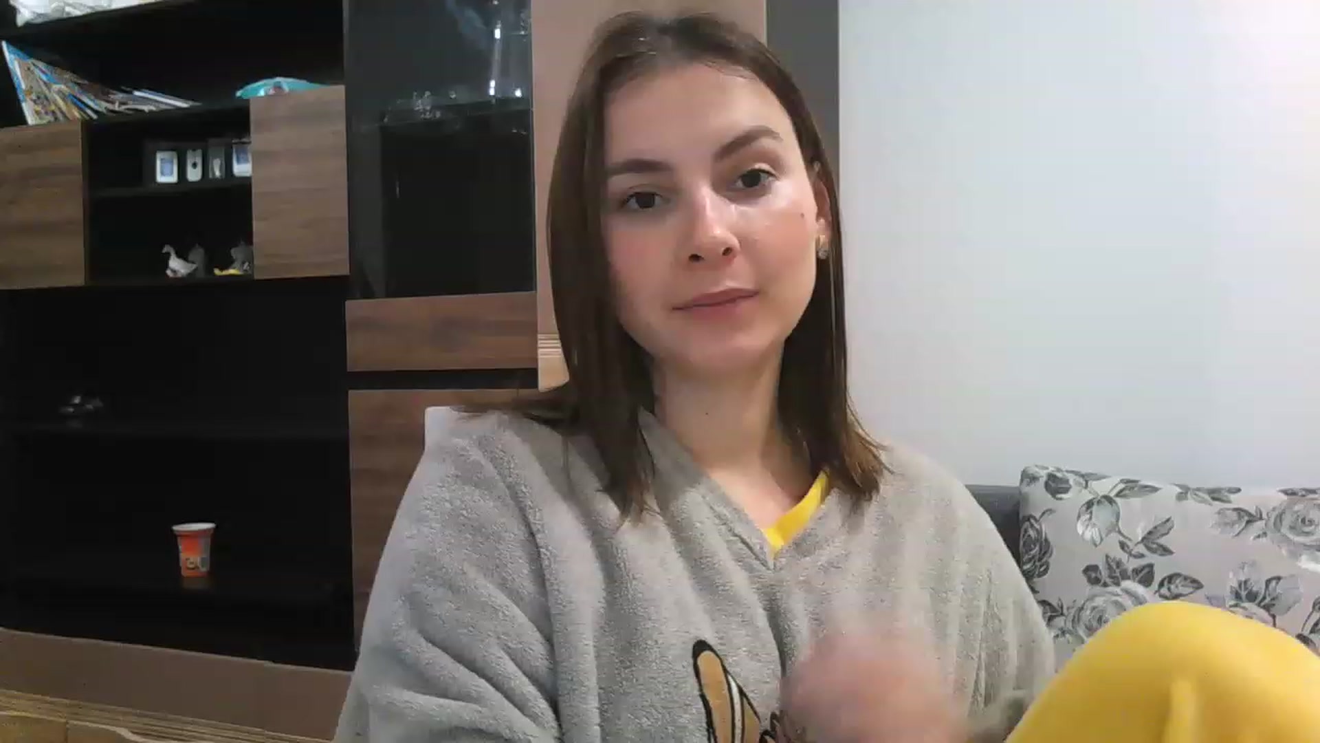 Gallery image thumbnail from MisssLove_is's myfreecams stream on, 12/07/2022, 18:33 image 16 of 20