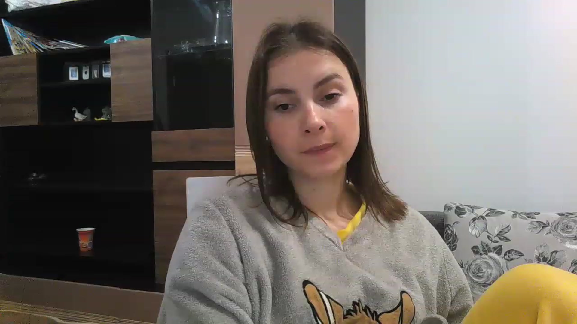 Gallery image thumbnail from MisssLove_is's myfreecams stream on, 12/07/2022, 18:33 image 12 of 20