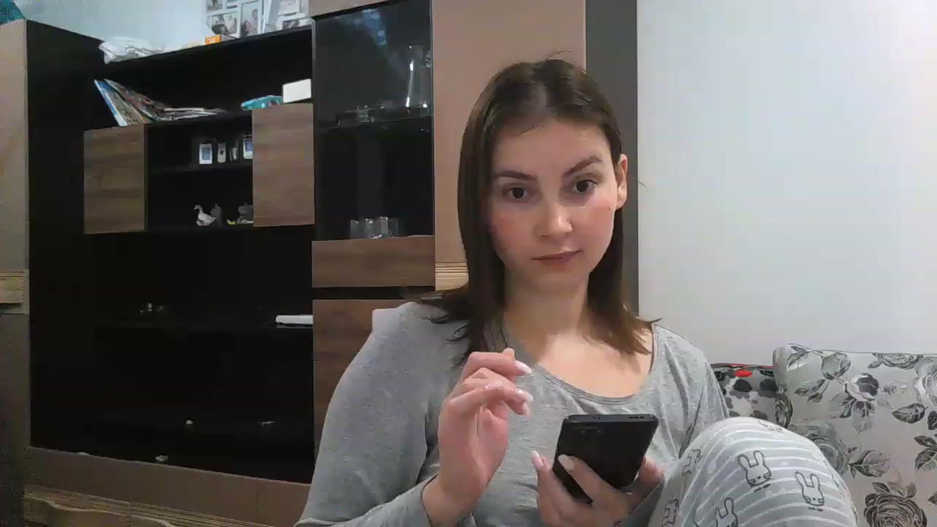 Gallery image thumbnail from MisssLove_is's myfreecams stream on, 12/09/2022, 10:53 image 3 of 20