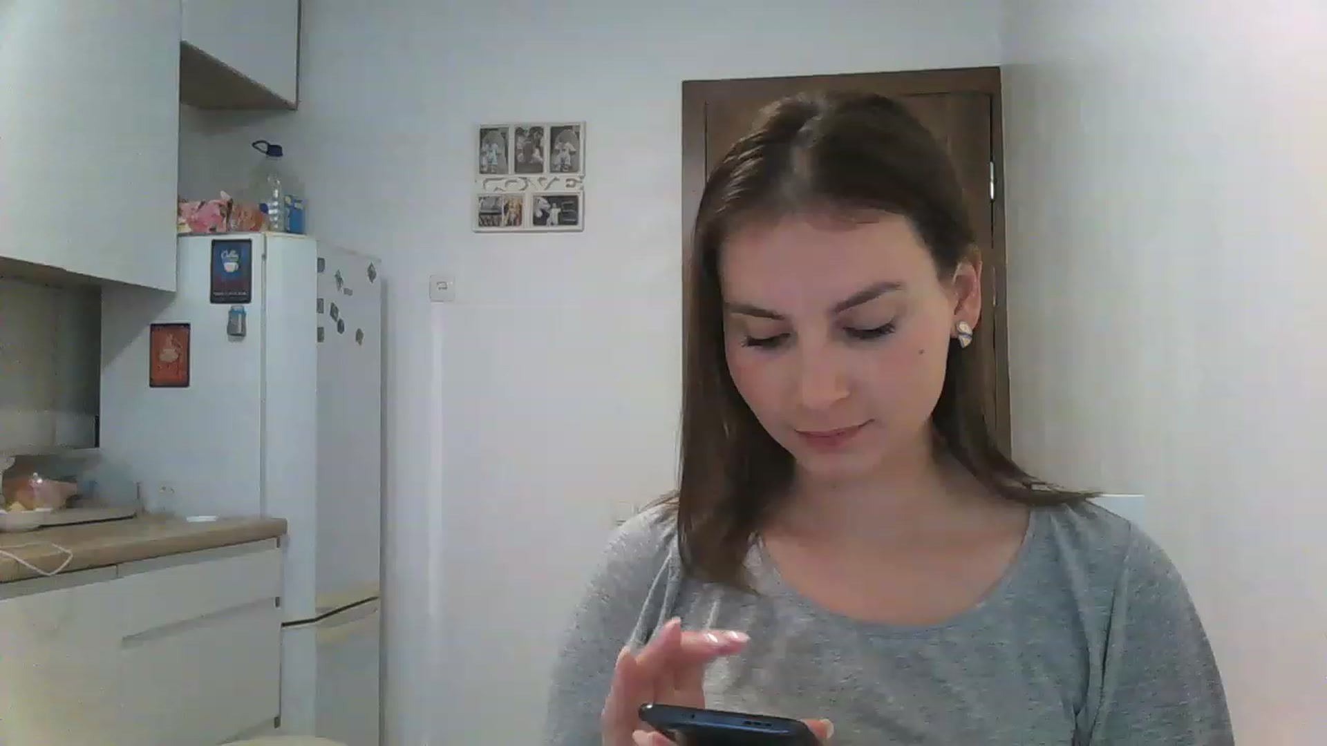 Gallery image thumbnail from MisssLove_is's myfreecams stream on, 12/09/2022, 13:19 image 1 of 20