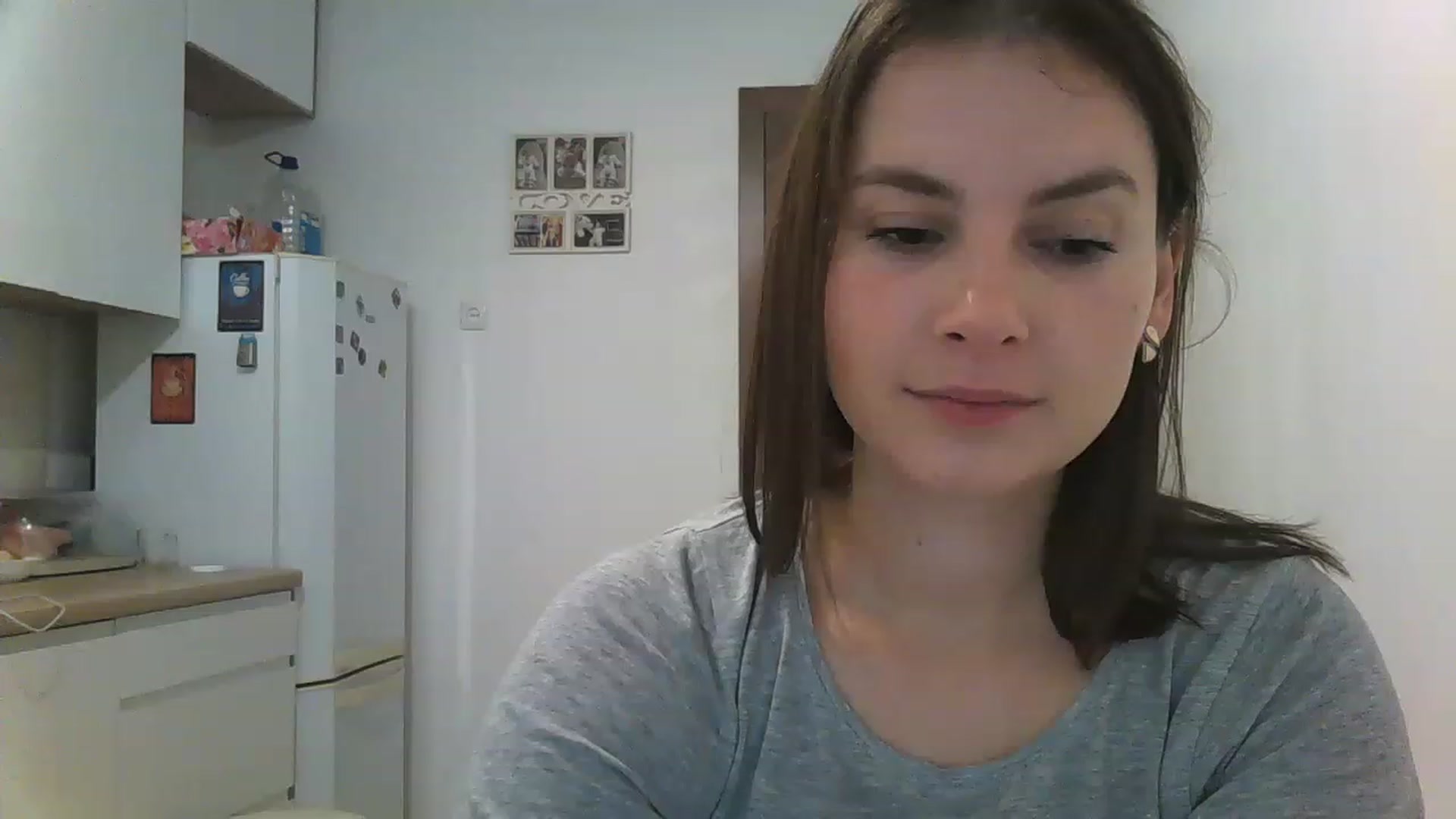 Gallery image thumbnail from MisssLove_is's myfreecams stream on, 12/09/2022, 13:19 image 4 of 20