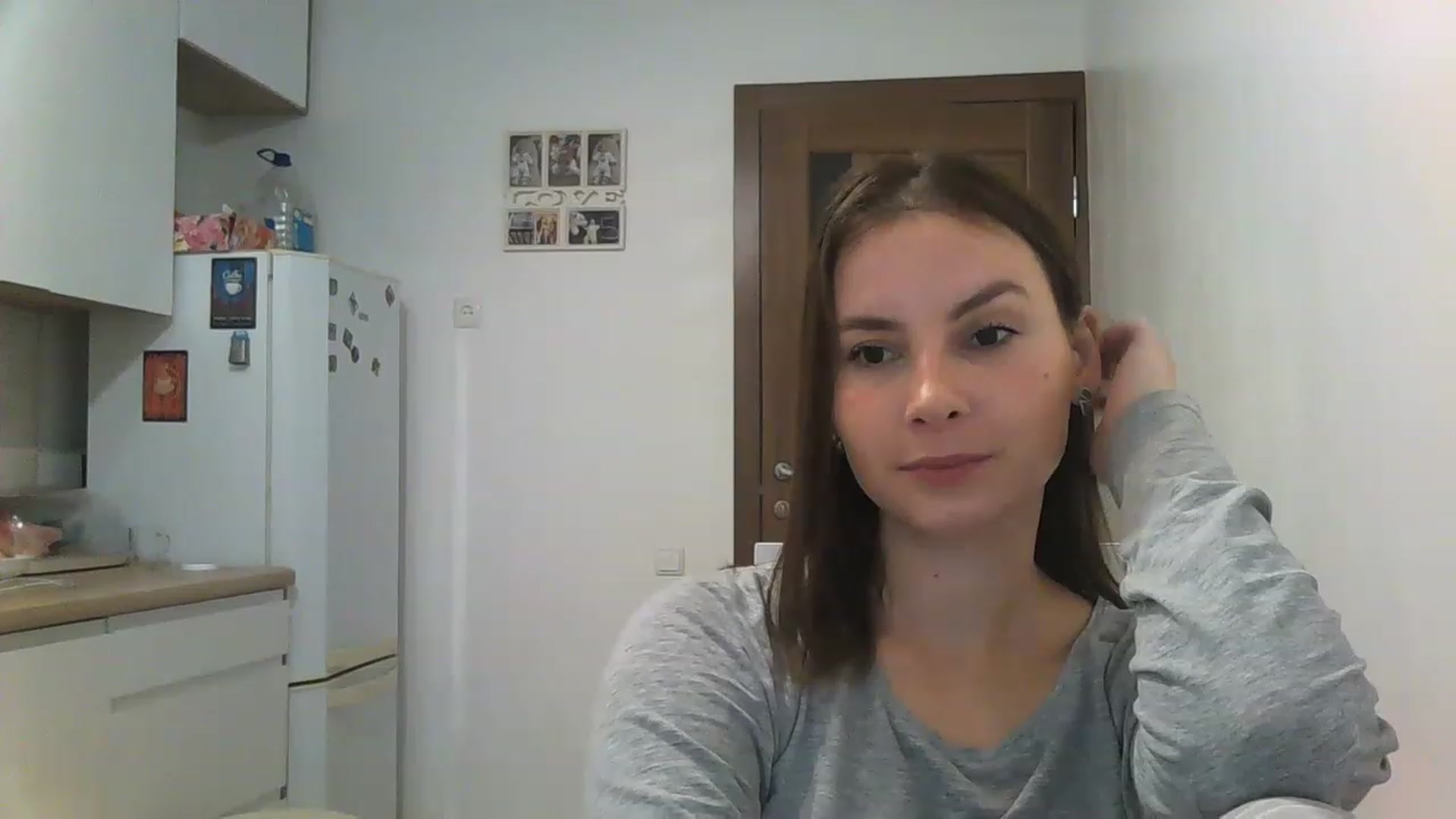 Gallery image thumbnail from MisssLove_is's myfreecams stream on, 12/09/2022, 13:19 image 11 of 20