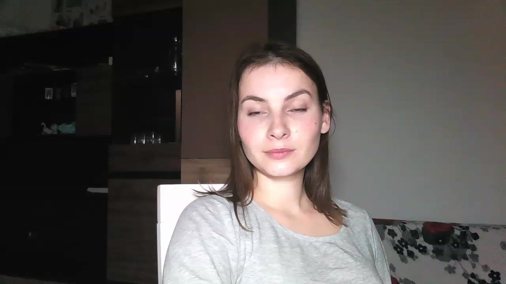 Gallery image thumbnail from MisssLove_is's myfreecams stream on, 12/09/2022, 18:46 image 3 of 20