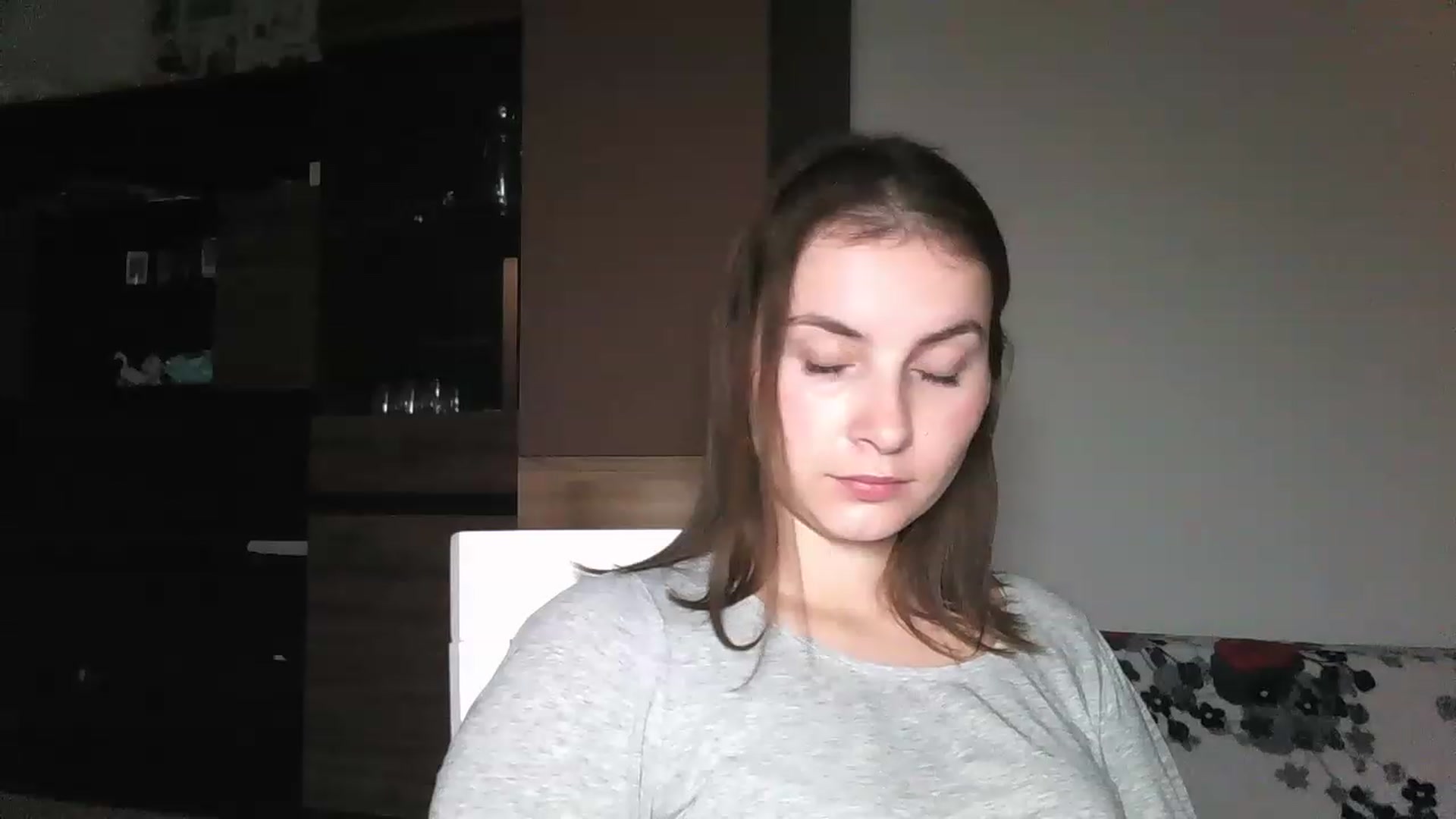 Gallery image thumbnail from MisssLove_is's myfreecams stream on, 12/09/2022, 18:46 image 14 of 20