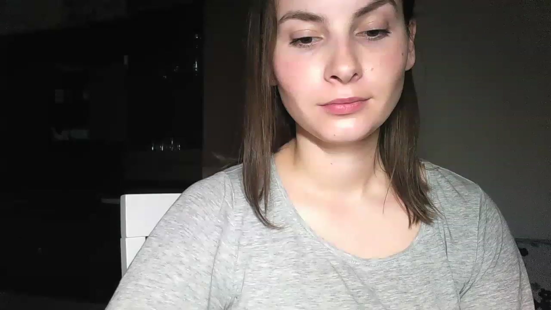 Gallery image thumbnail from MisssLove_is's myfreecams stream on, 12/09/2022, 19:15 image 17 of 20