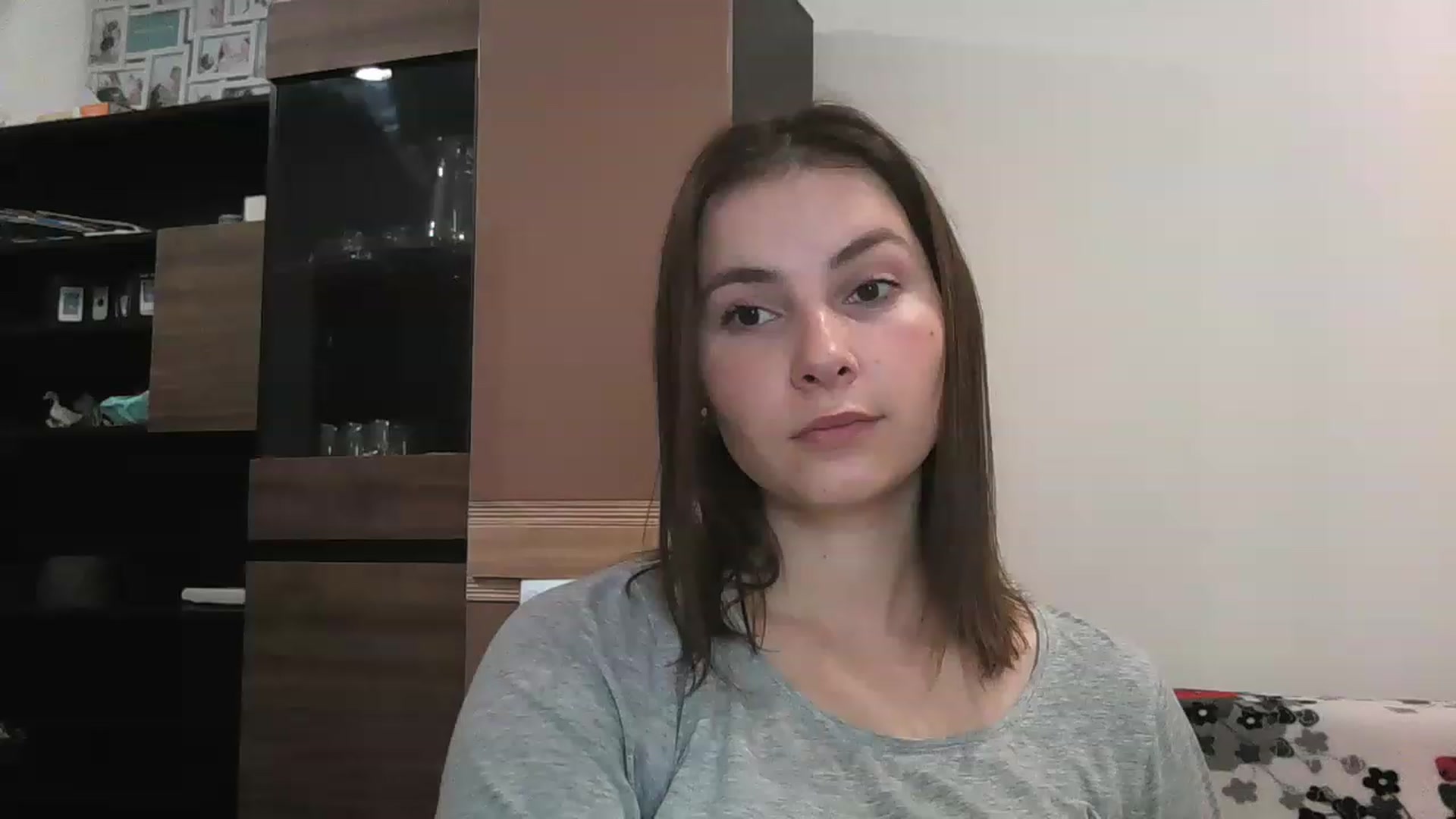 Gallery image thumbnail from MisssLove_is's myfreecams stream on, 12/10/2022, 11:30 image 19 of 20