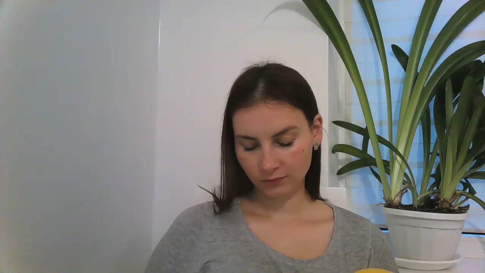 Gallery image thumbnail from MisssLove_is's myfreecams stream on, 12/10/2022, 13:49 image 20 of 20