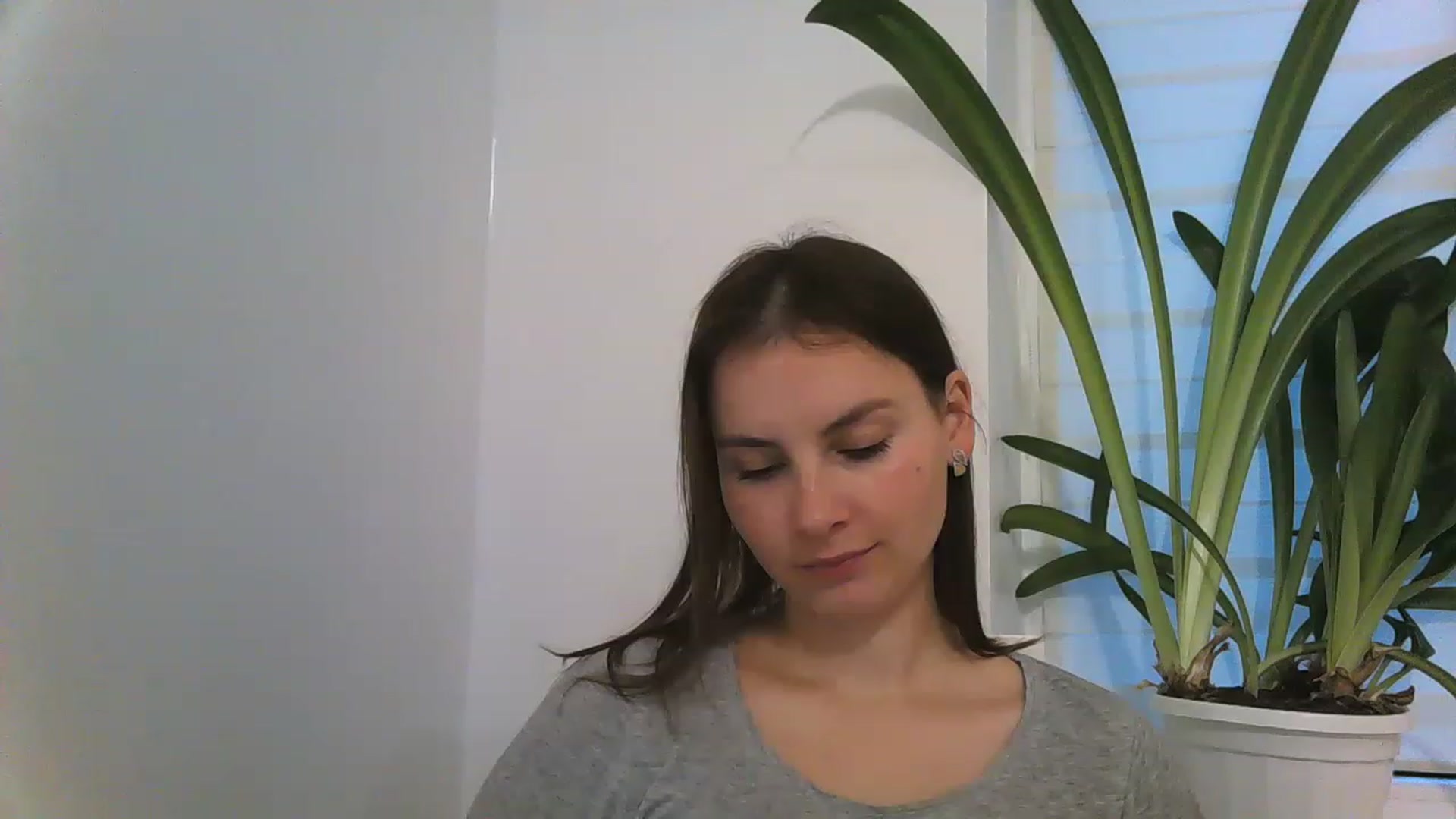 Gallery image thumbnail from MisssLove_is's myfreecams stream on, 12/10/2022, 13:49 image 12 of 20