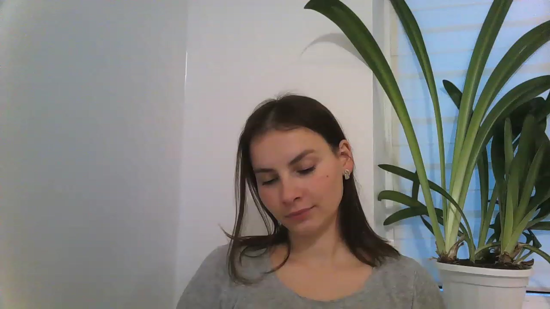 Gallery image thumbnail from MisssLove_is's myfreecams stream on, 12/10/2022, 13:49 image 13 of 20