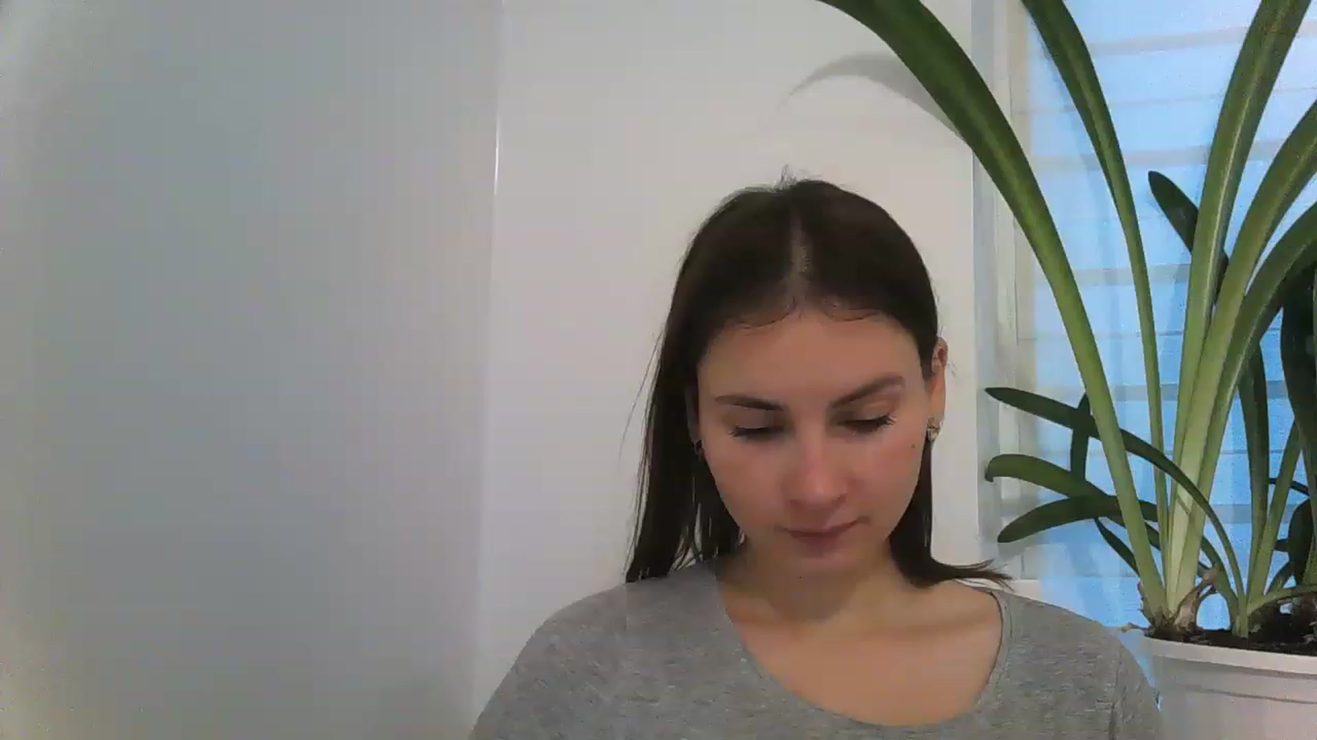 Gallery image thumbnail from MisssLove_is's myfreecams stream on, 12/10/2022, 13:49 image 2 of 20