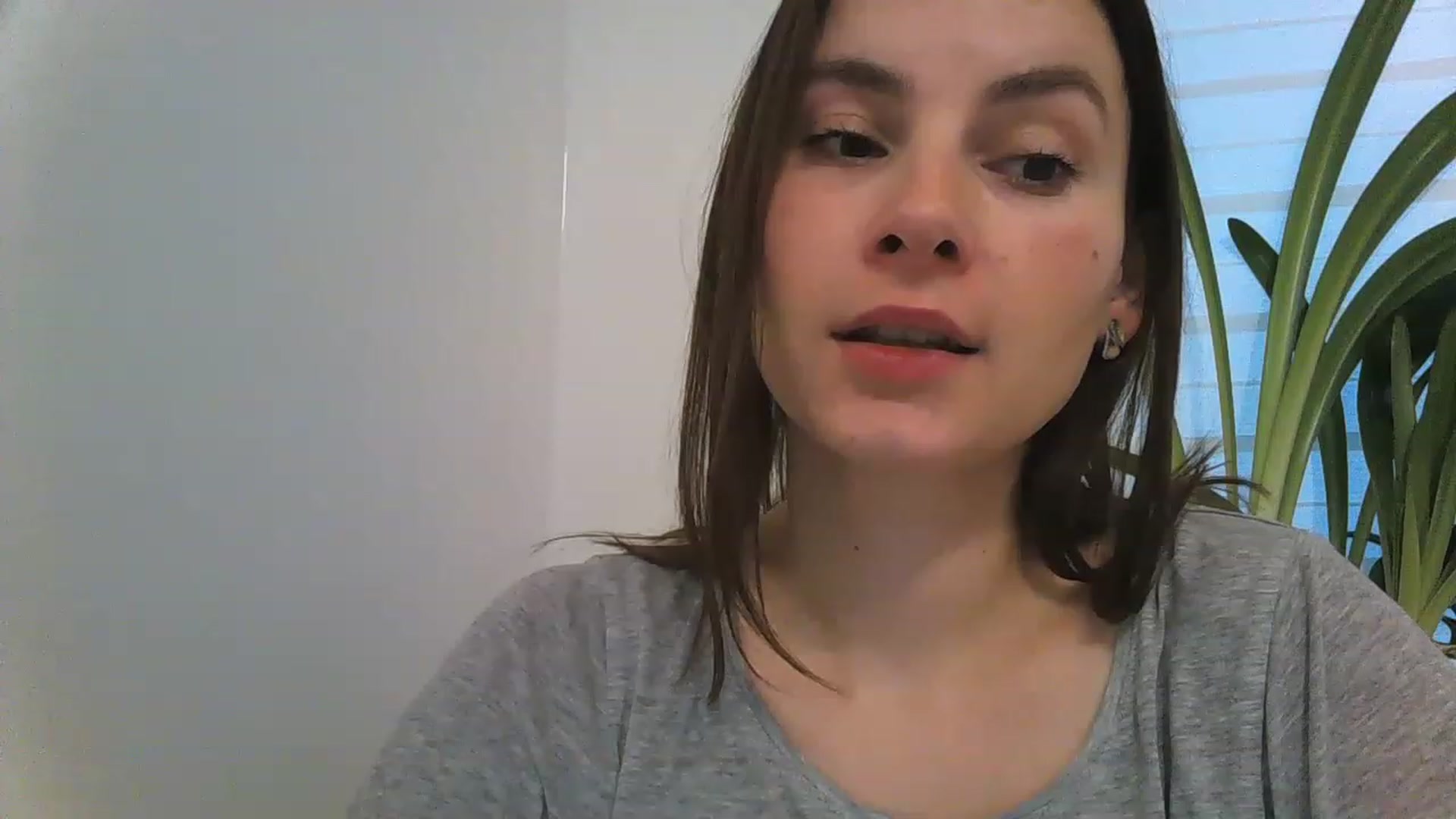 Gallery image thumbnail from MisssLove_is's myfreecams stream on, 12/10/2022, 13:49 image 7 of 20