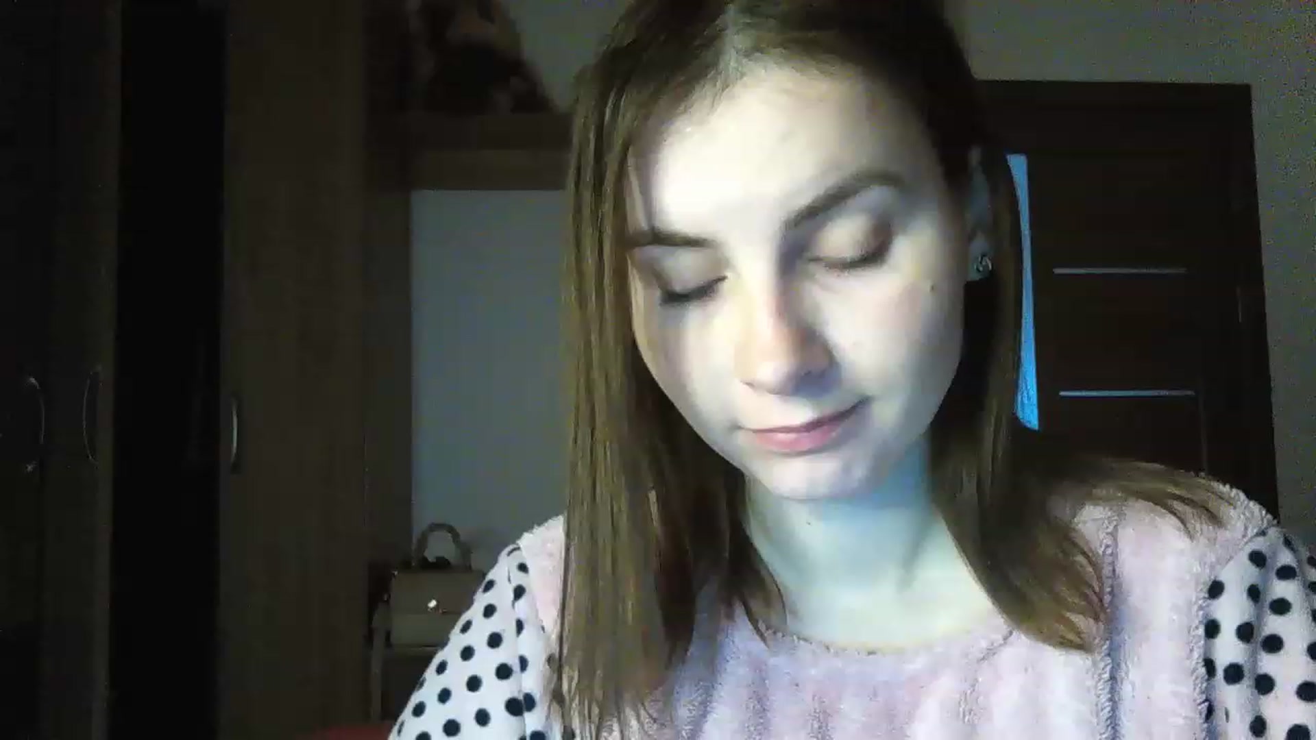 Gallery image thumbnail from MisssLove_is's myfreecams stream on, 12/11/2022, 13:06 image 7 of 20